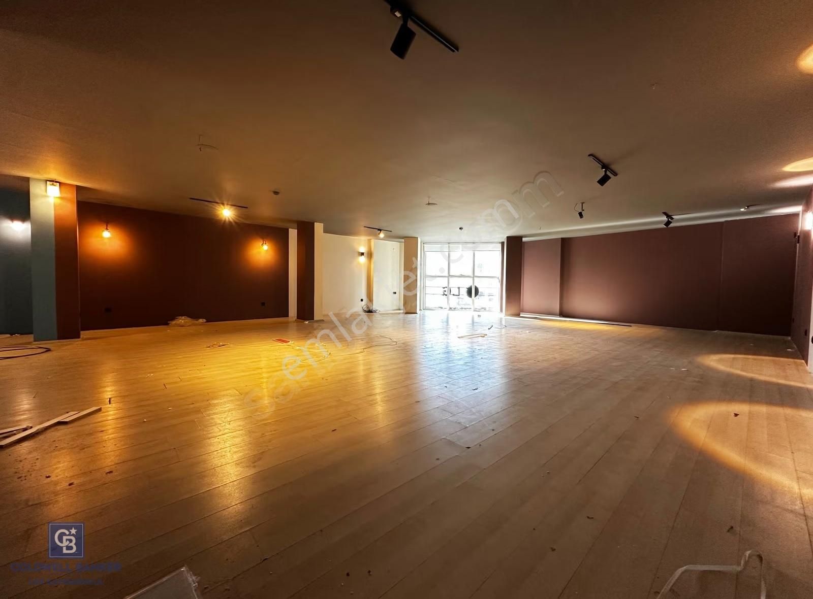 İzmir Konak'ta 7 Katlı Kiralık Dükkan / Mağaza - Görsel 21