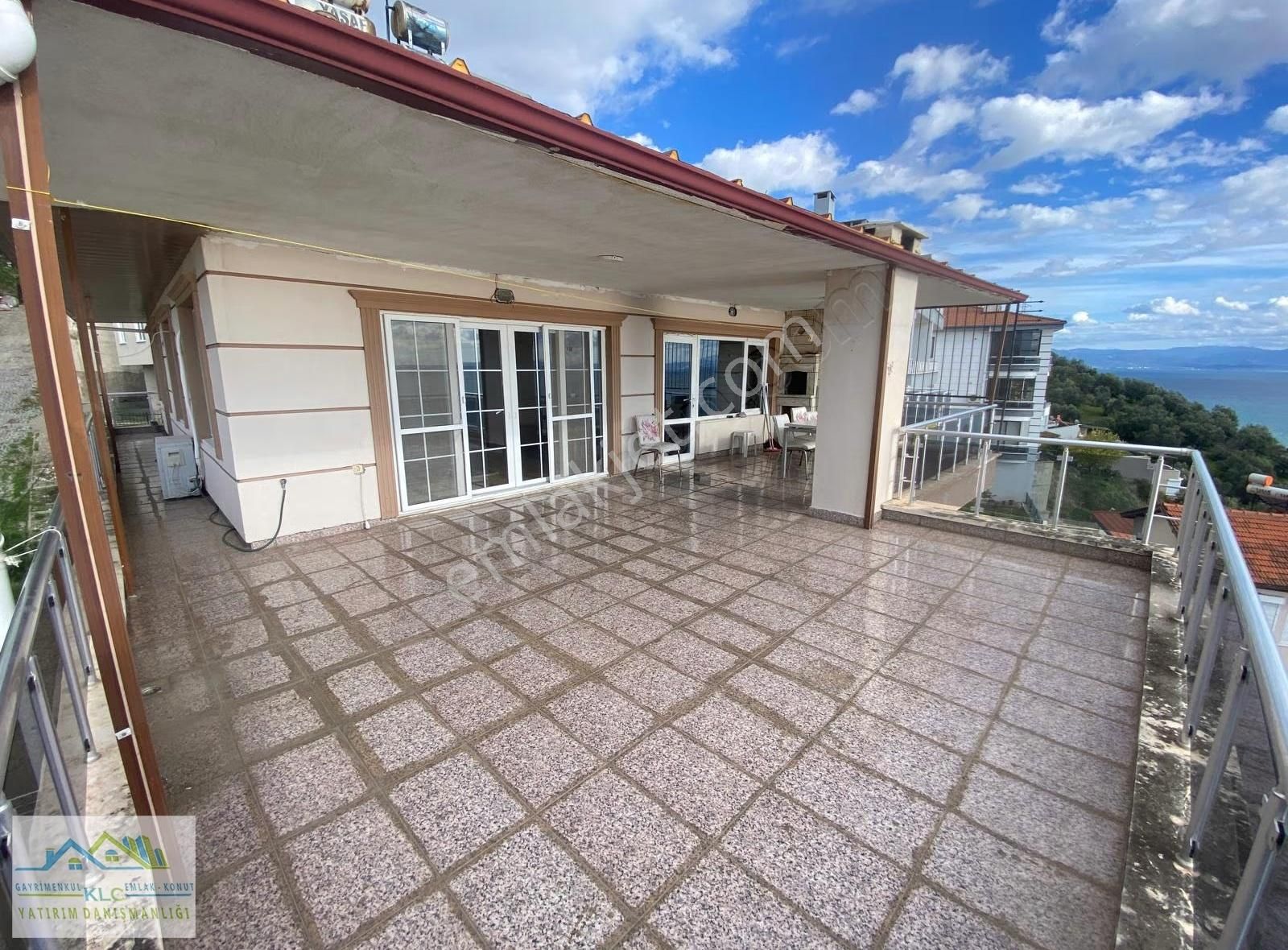 Klc'den Balıkesir Edremit'de Denize 200 Metre Mesafede 3+1daire - Görsel 2
