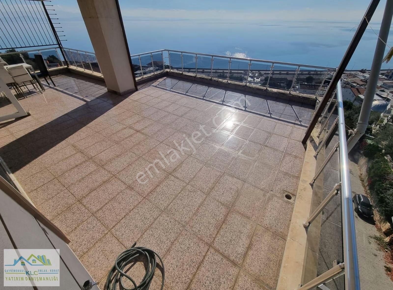 Klc'den Balıkesir Edremit'de Denize 200 Metre Mesafede 3+1daire - Görsel 4