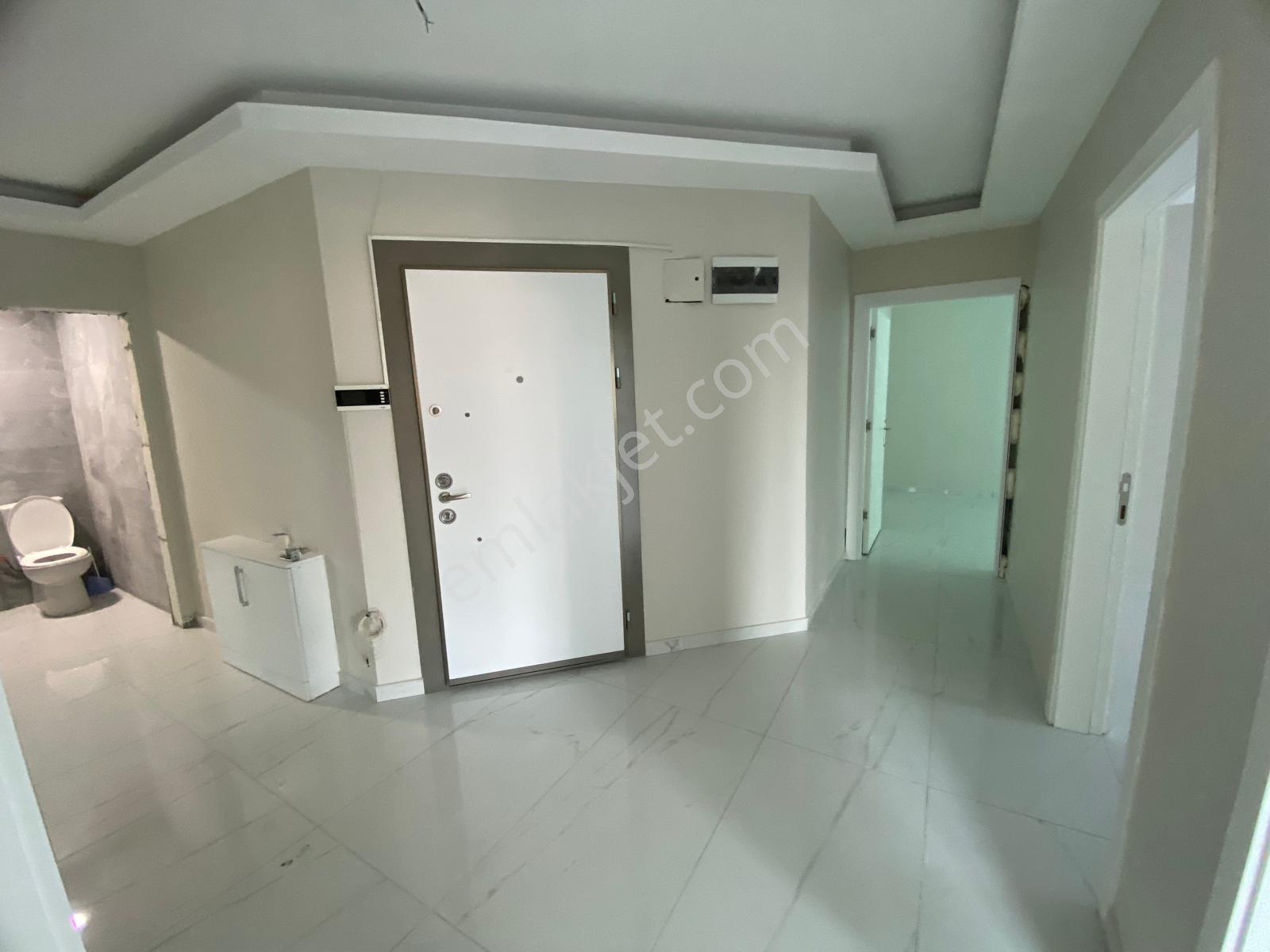 Karaca Plazada Yapılı Geniş Ferah 3+1 Kiralık Ofis - Görsel 10