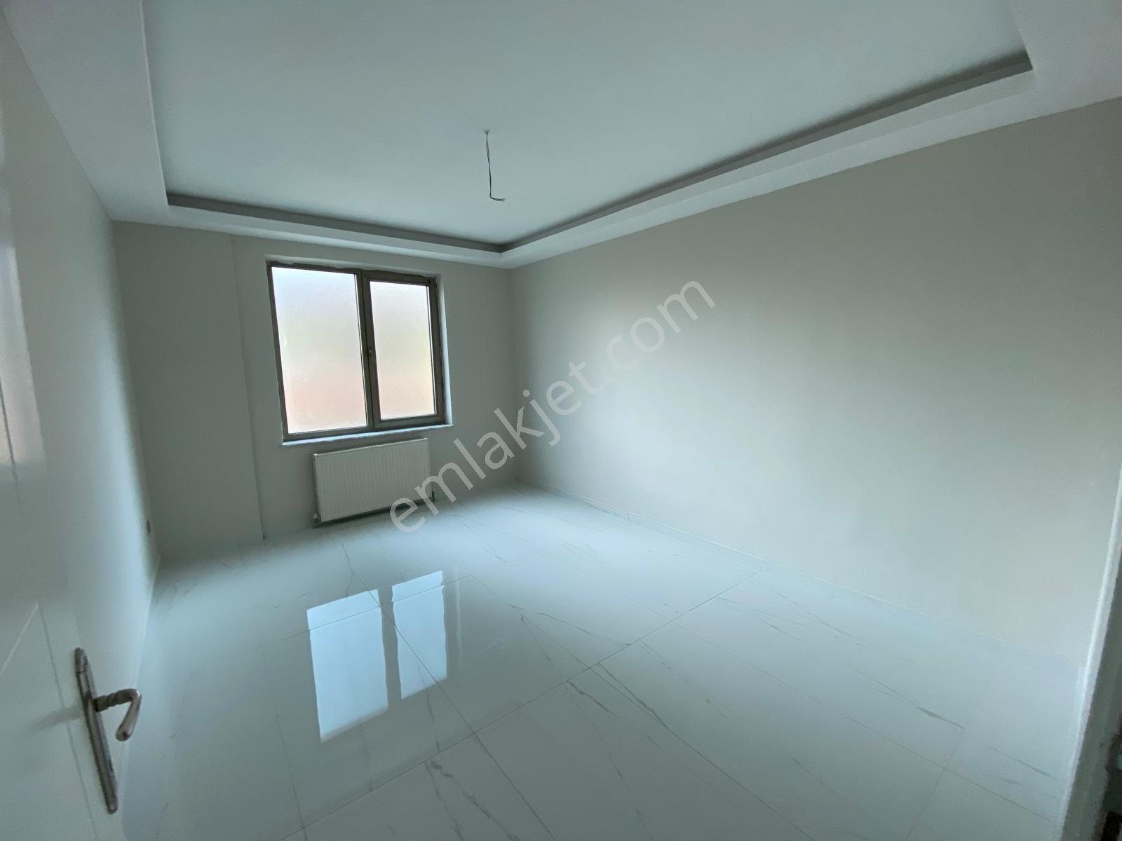 Karaca Plazada Yapılı Geniş Ferah 3+1 Kiralık Ofis - Görsel 14