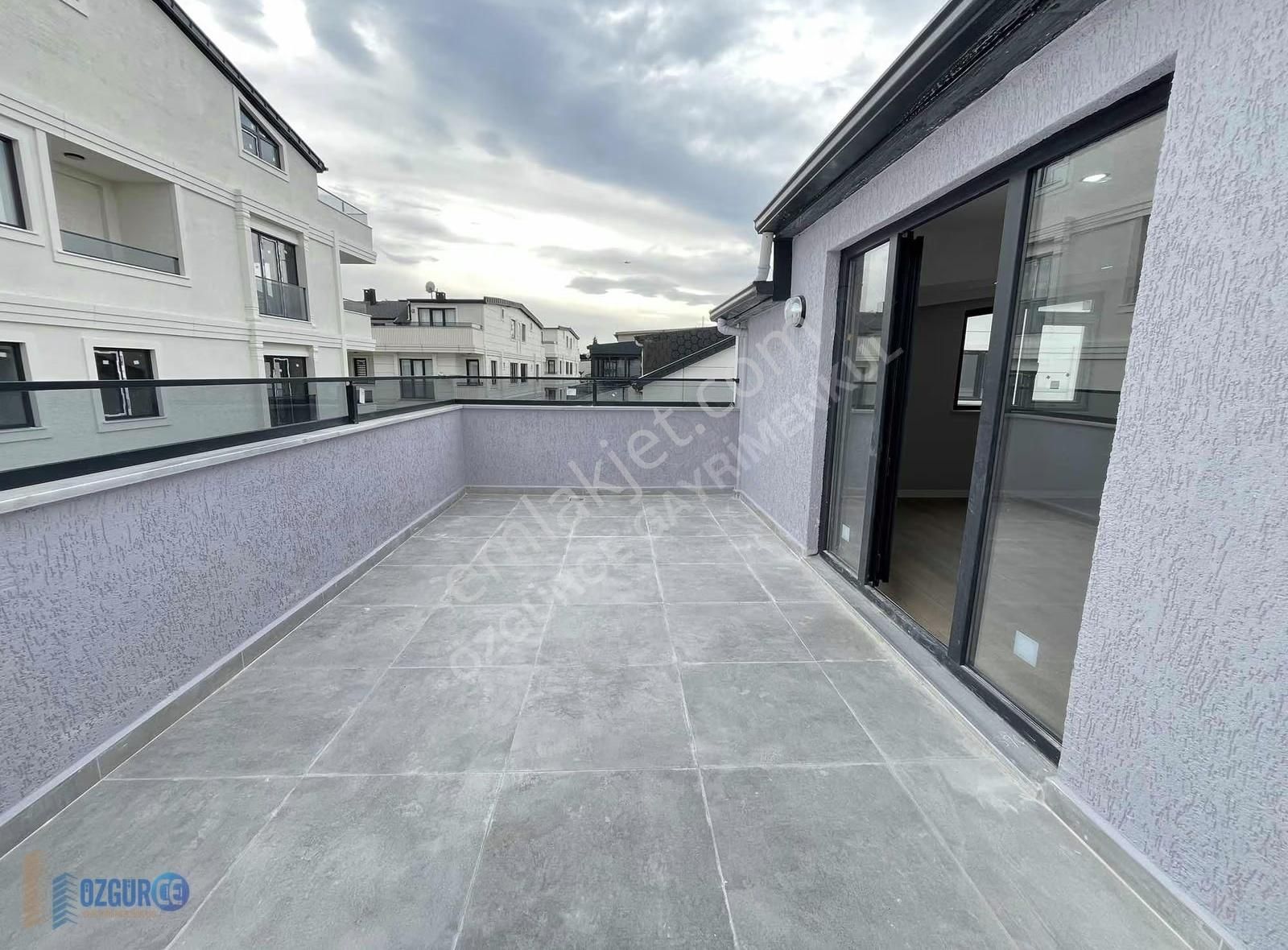 Bayramoğlu Mh Ebeveyn Banyolu Asansörlü 4+1 Lüks Dubleks Daire - Görsel 4