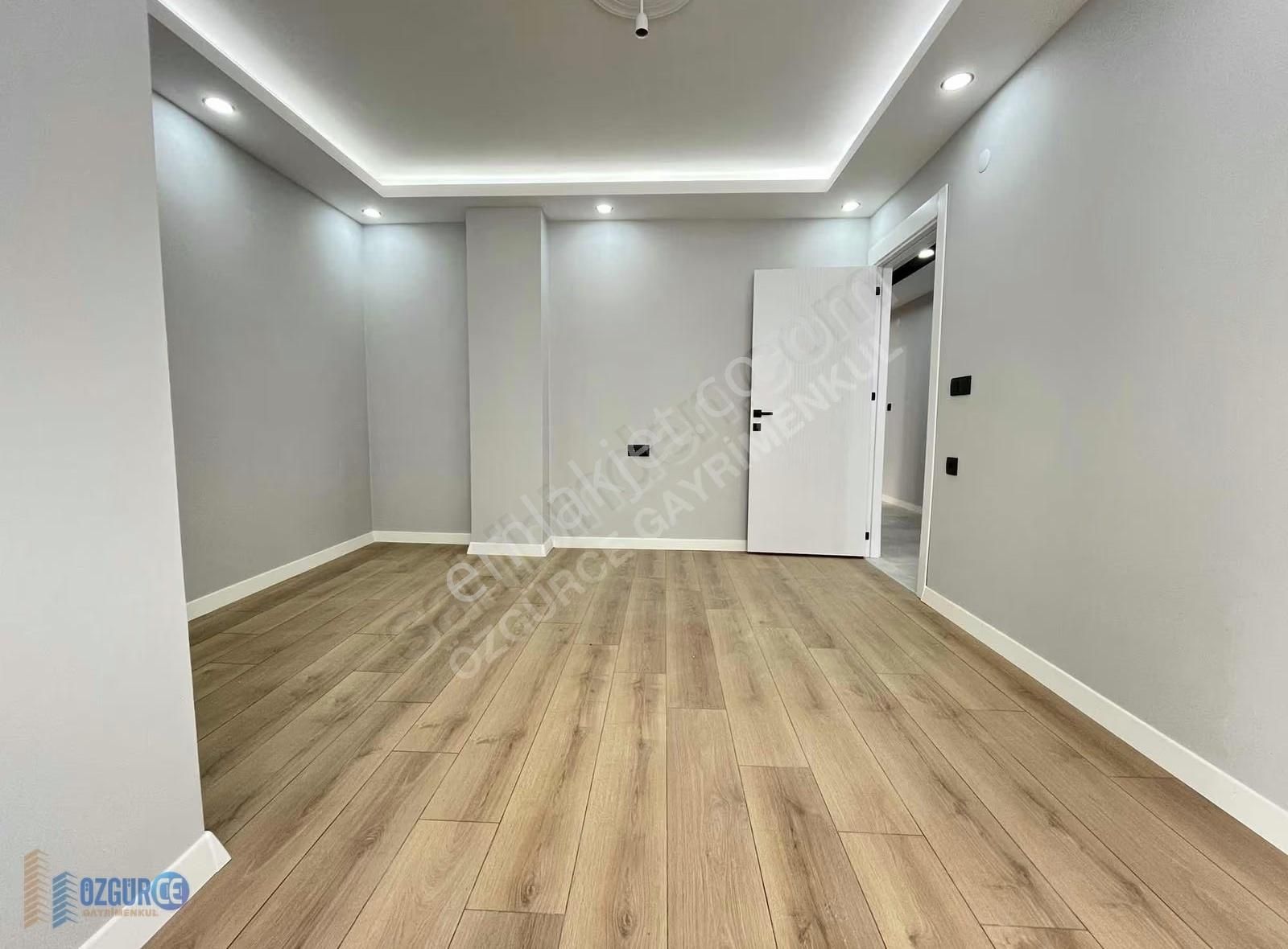 Bayramoğlu Mh Ebeveyn Banyolu Asansörlü 4+1 Lüks Dubleks Daire - Görsel 3