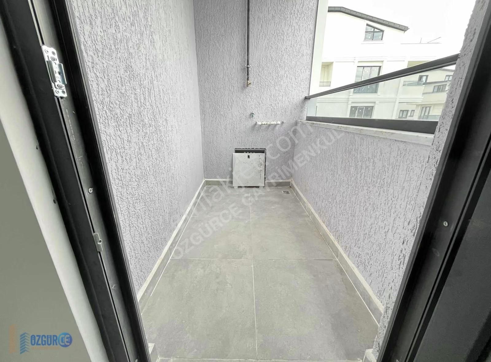 Bayramoğlu Mh Ebeveyn Banyolu Asansörlü 4+1 Lüks Dubleks Daire - Görsel 18