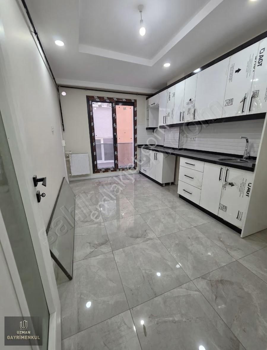 Avcılar Denizköşkler Mh. Sıfır Bina K.otoparklı Arakat 2+1 Daire - Görsel 4