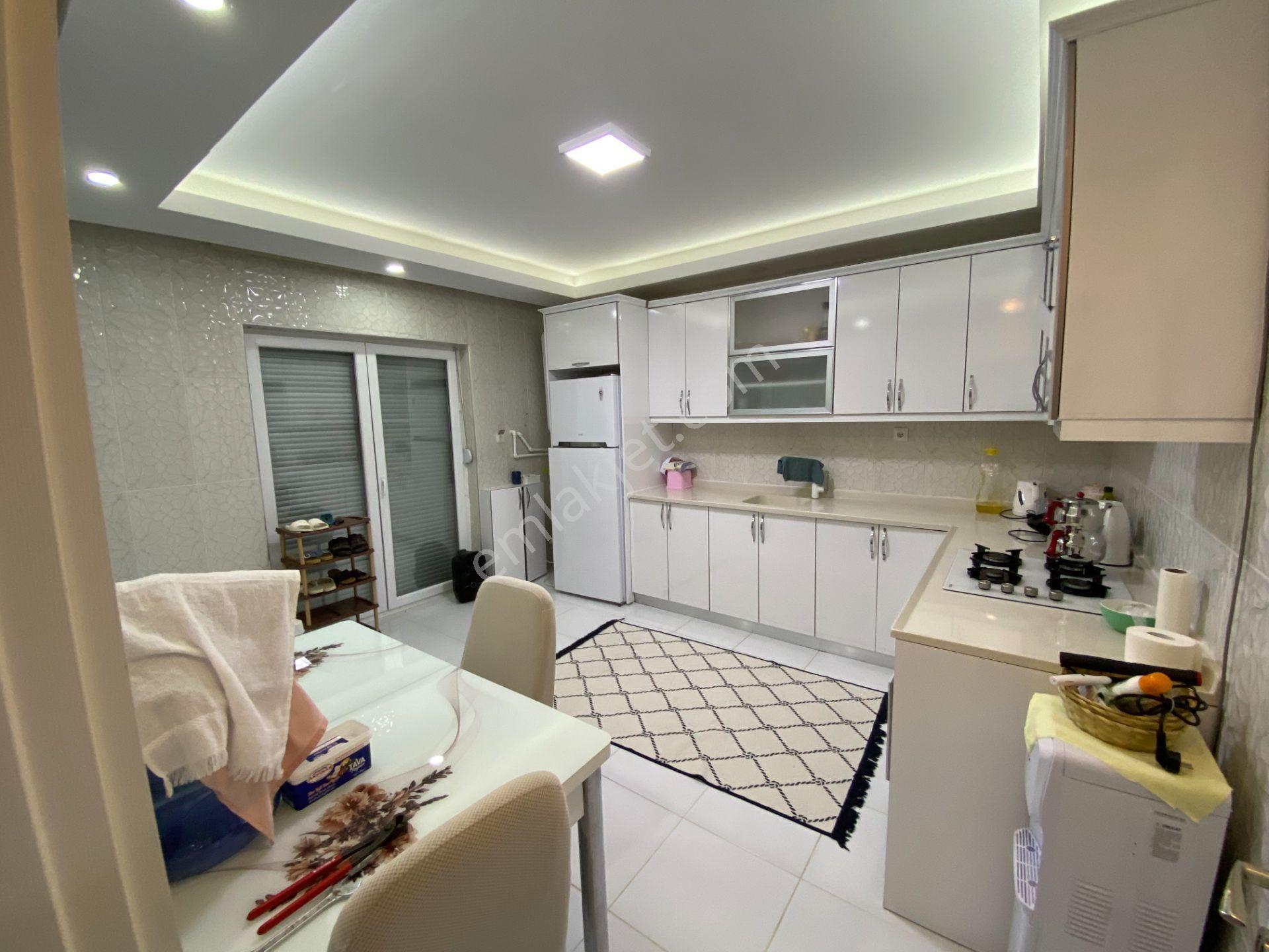 Kahramankazanda 500 M2 Arsa Üzerine Yapılı Havuzlu İmarlı İskanlı Satılık Lüx Villa - Görsel 2