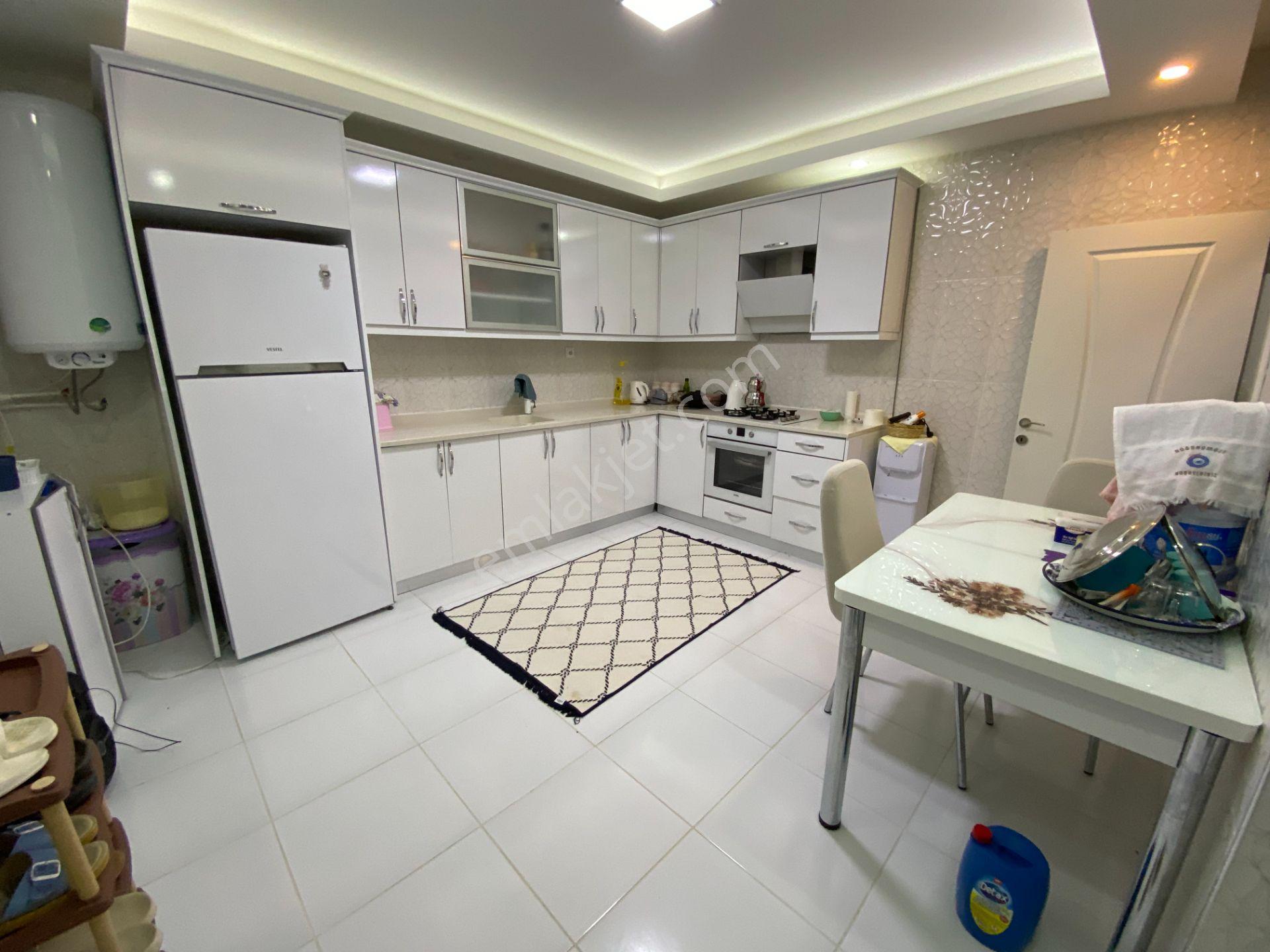 Kahramankazanda 500 M2 Arsa Üzerine Yapılı Havuzlu İmarlı İskanlı Satılık Lüx Villa - Görsel 8
