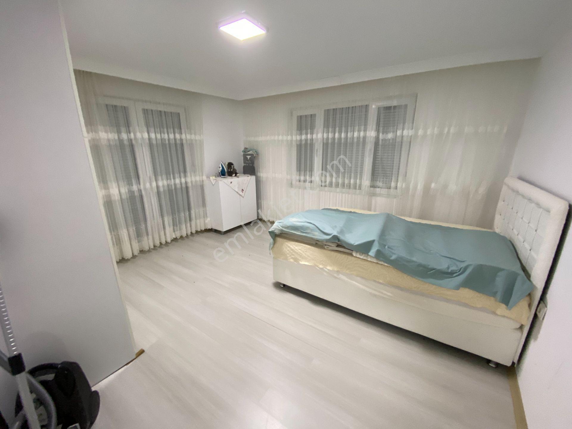 Kahramankazanda 500 M2 Arsa Üzerine Yapılı Havuzlu İmarlı İskanlı Satılık Lüx Villa - Görsel 16