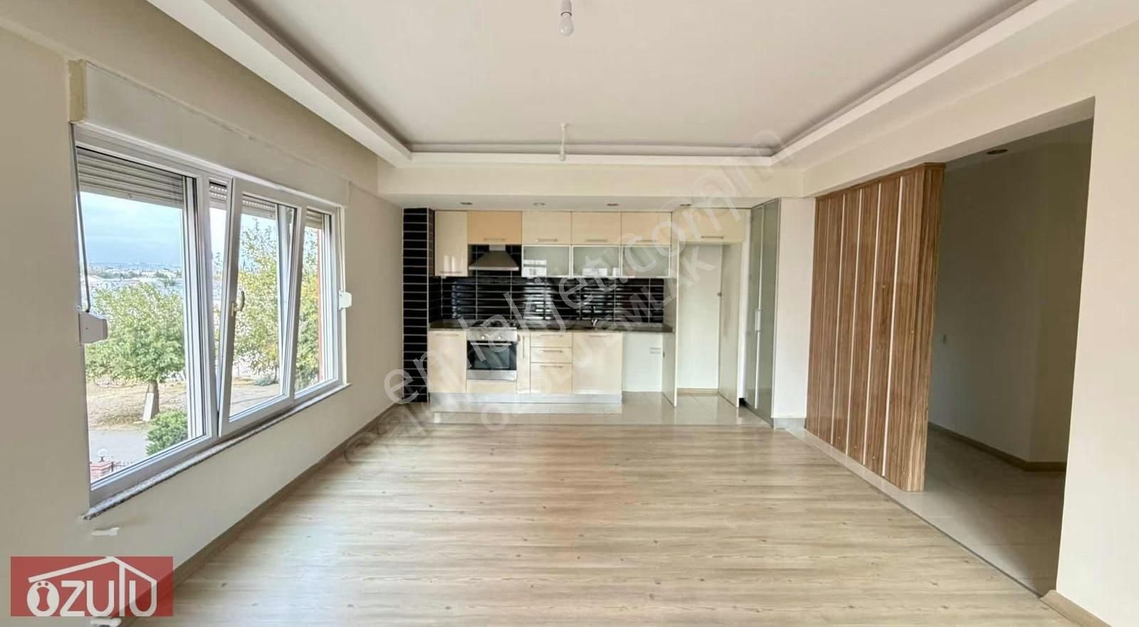 Yalı Caddesi'nde 2+1 Ara Kat Özellikli Site - Görsel 10