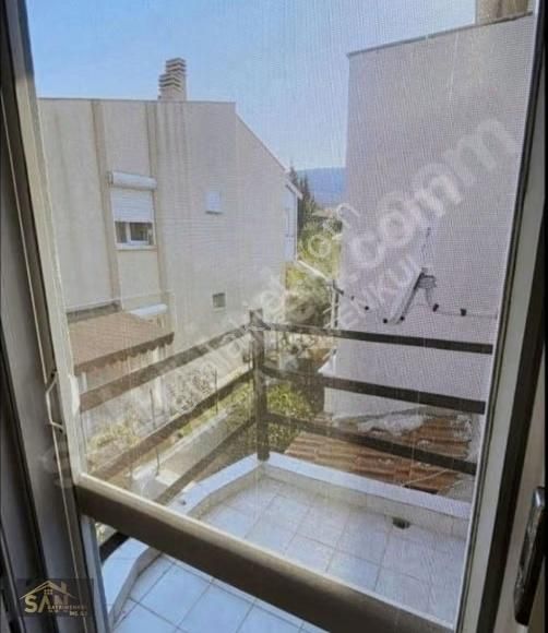 San Gayrimenkul'den Çeşmealtında Site İçinde 3+1 Eşyalı Villa - Görsel 8