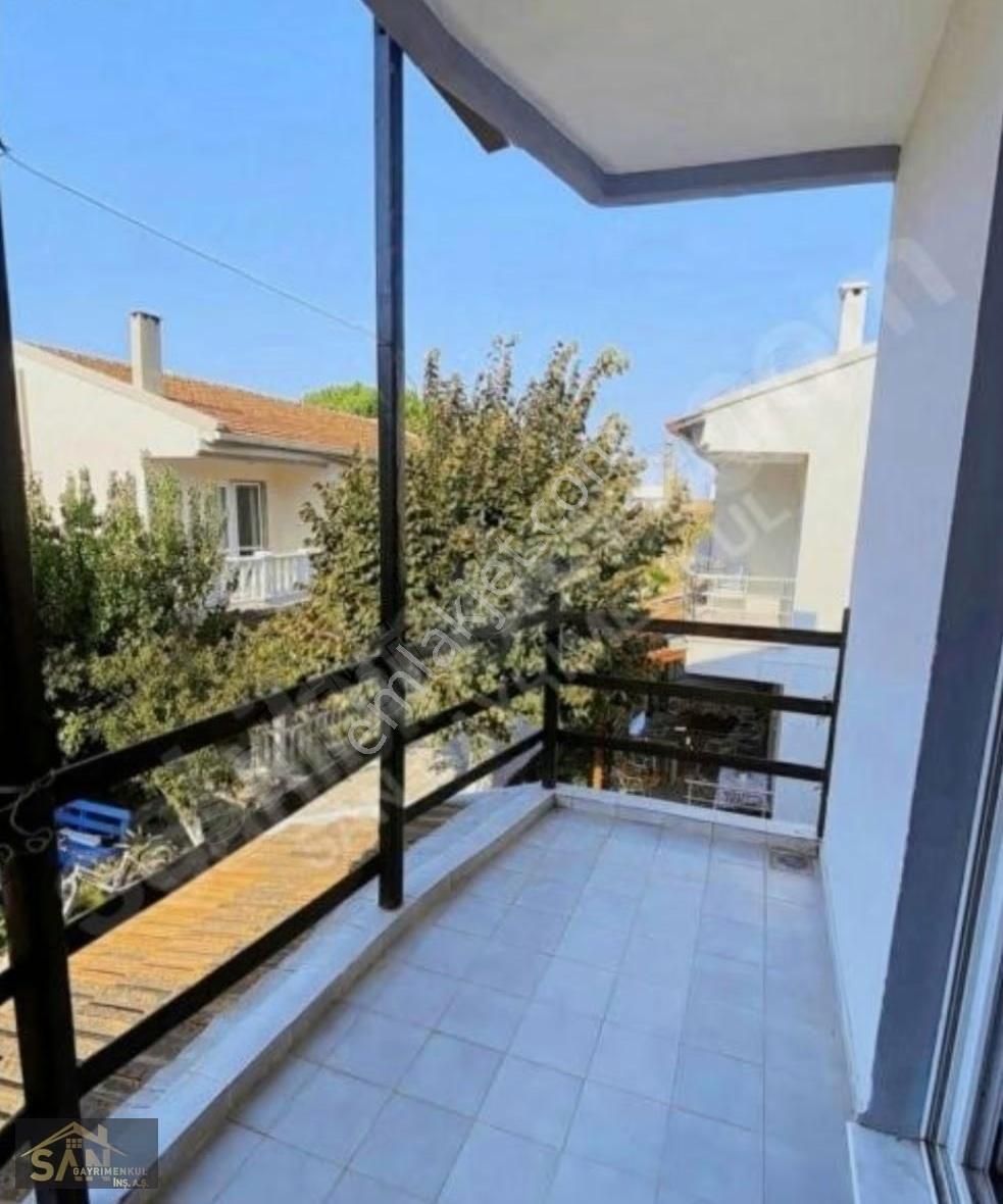 San Gayrimenkul'den Çeşmealtında Site İçinde 3+1 Eşyalı Villa - Görsel 20