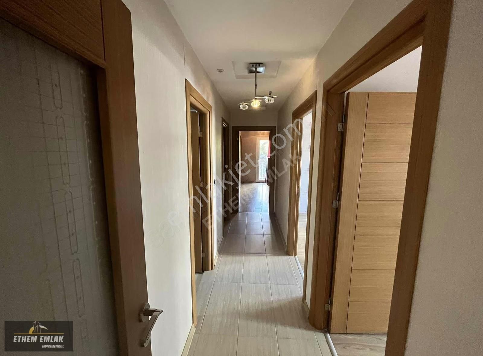 Bölgenin En Güzel Konumu Kilerli Geniş Peyzaj Havuzlu 4+1 - Görsel 12