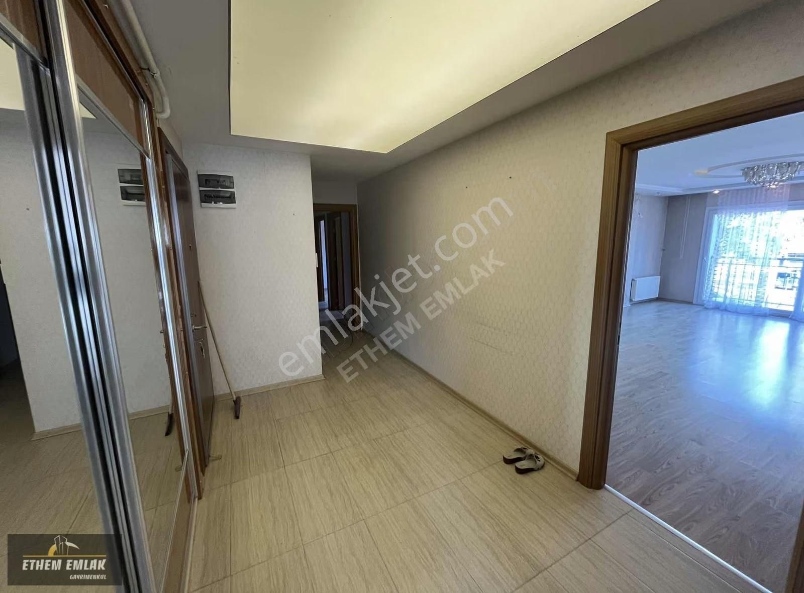 Bölgenin En Güzel Konumu Kilerli Geniş Peyzaj Havuzlu 4+1 - Görsel 11