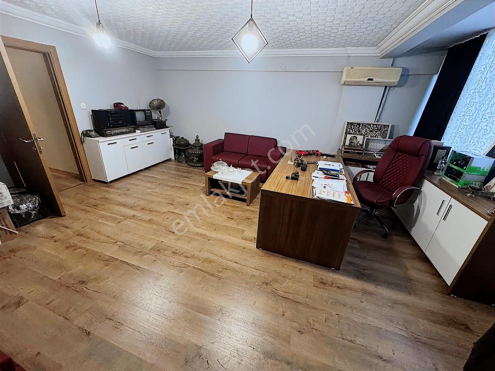 Çok Acele! Osmanbey Metroya Komşu Asansörlü 96m2 Ofis Daire - Görsel 12