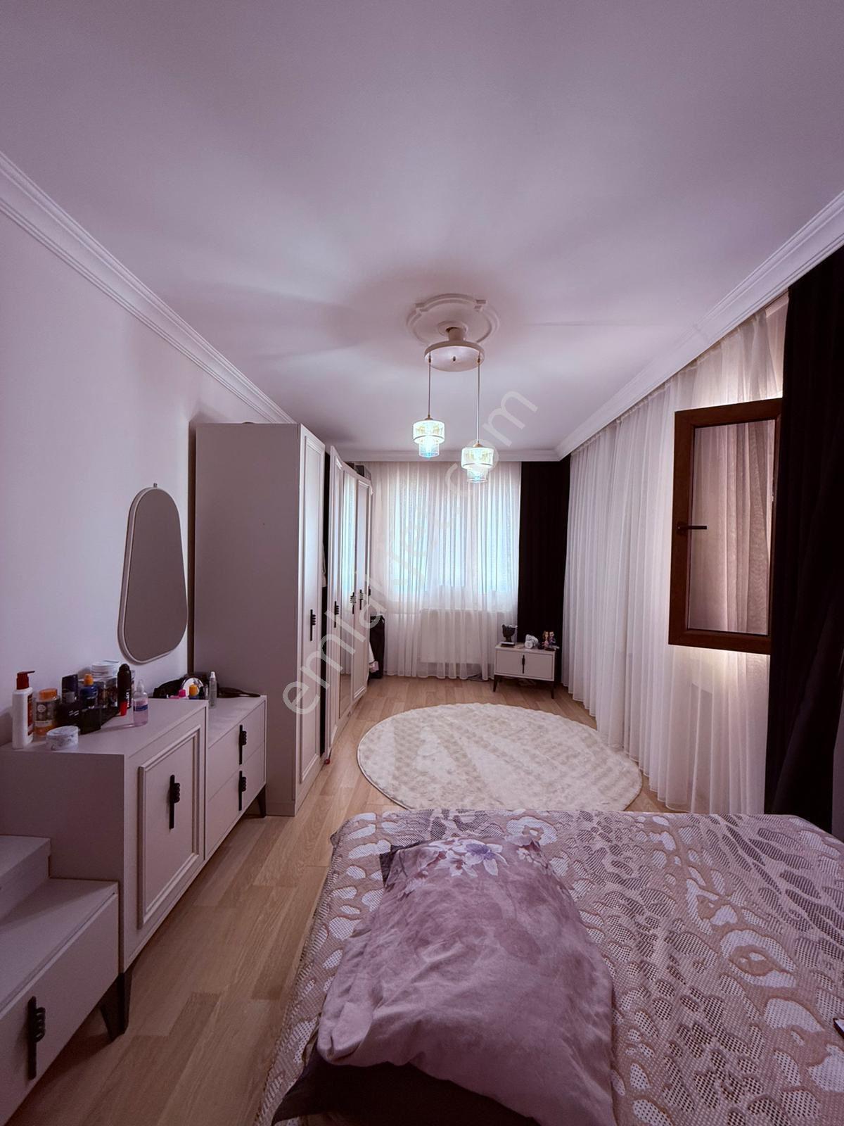 🏡cumhuriyet Mahallesi 🏡 3+1 140 M2 11 Katlının Yüksek Zemin Katı Kombi Dogalgazlı - Görsel 17