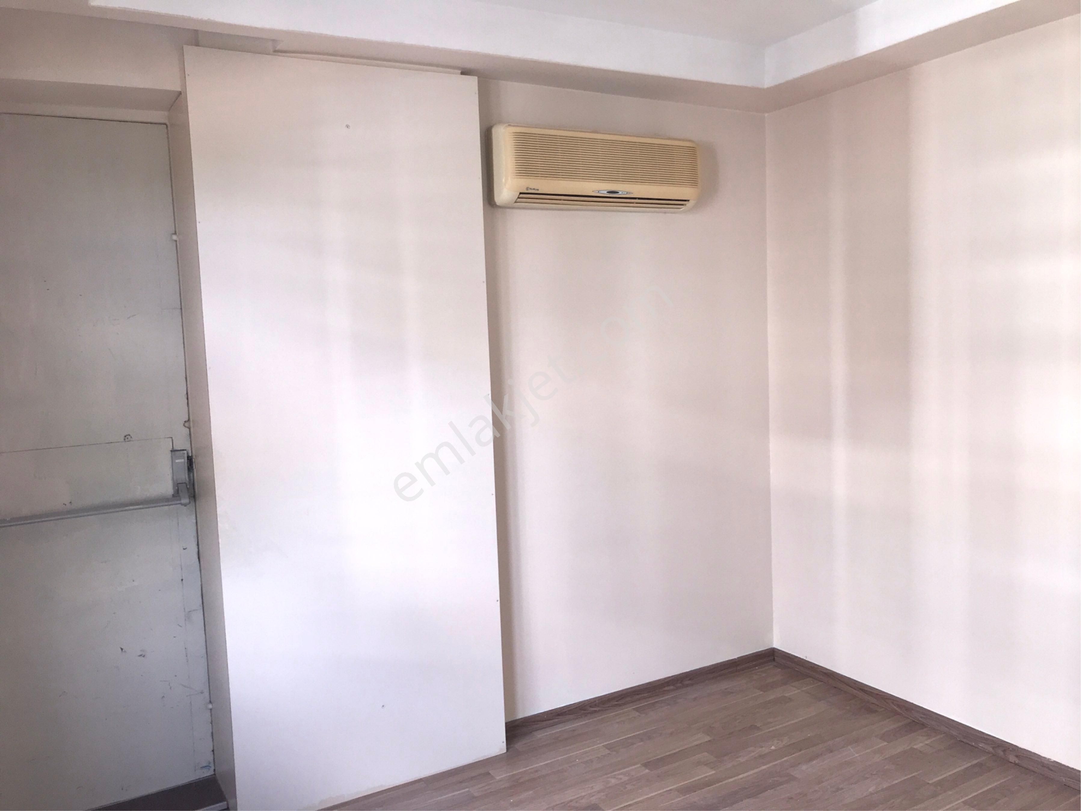 Antalya Konyaaltı Mollayusuf Mah Havuz Kapalı Otopark Doğalgaz Kılima 2+1 Ayrı Mutfak Kiralık - Görsel 31