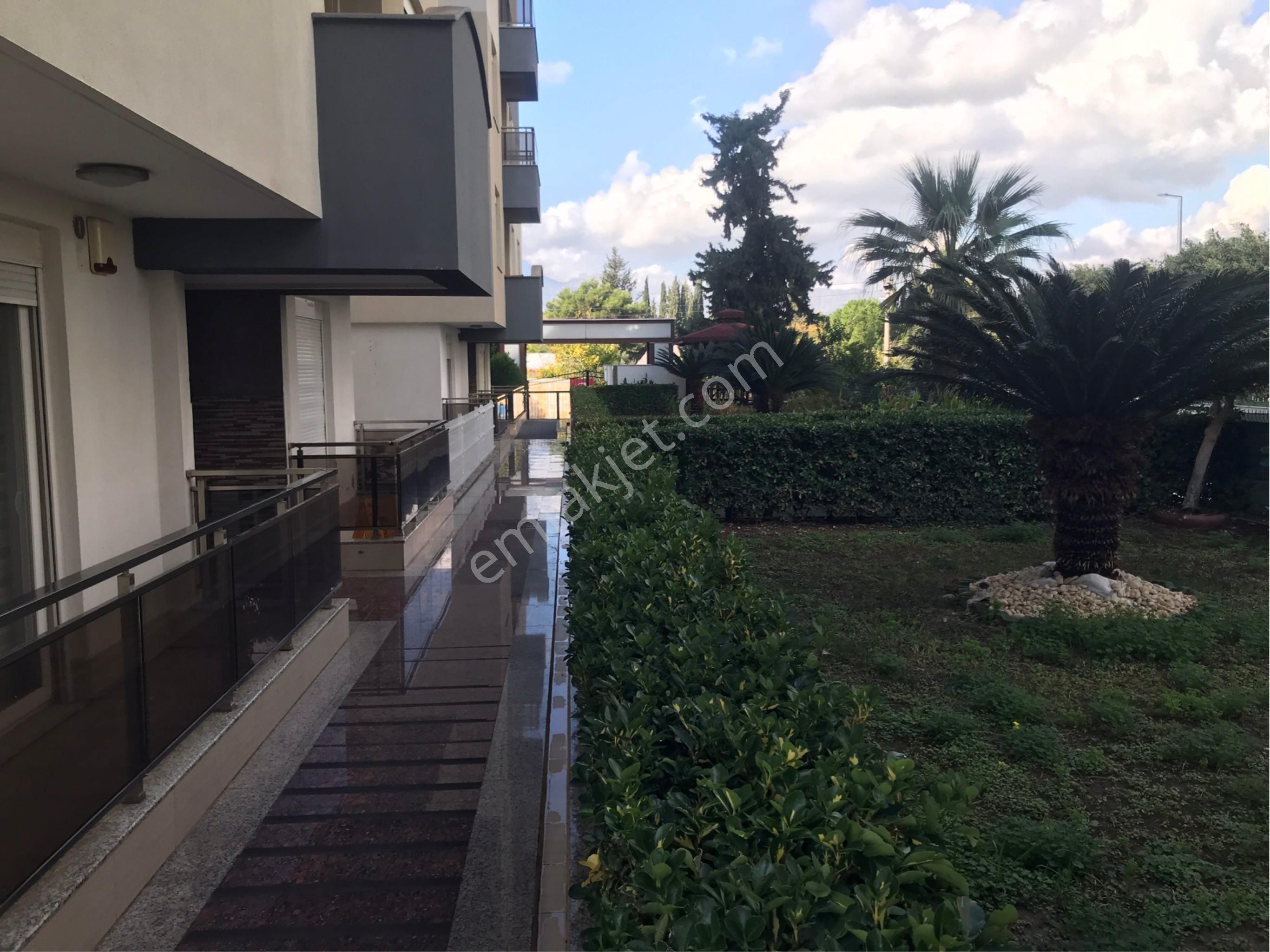Antalya Konyaaltı Mollayusuf Mah Havuz Kapalı Otopark Doğalgaz Kılima 2+1 Ayrı Mutfak Kiralık - Görsel 4