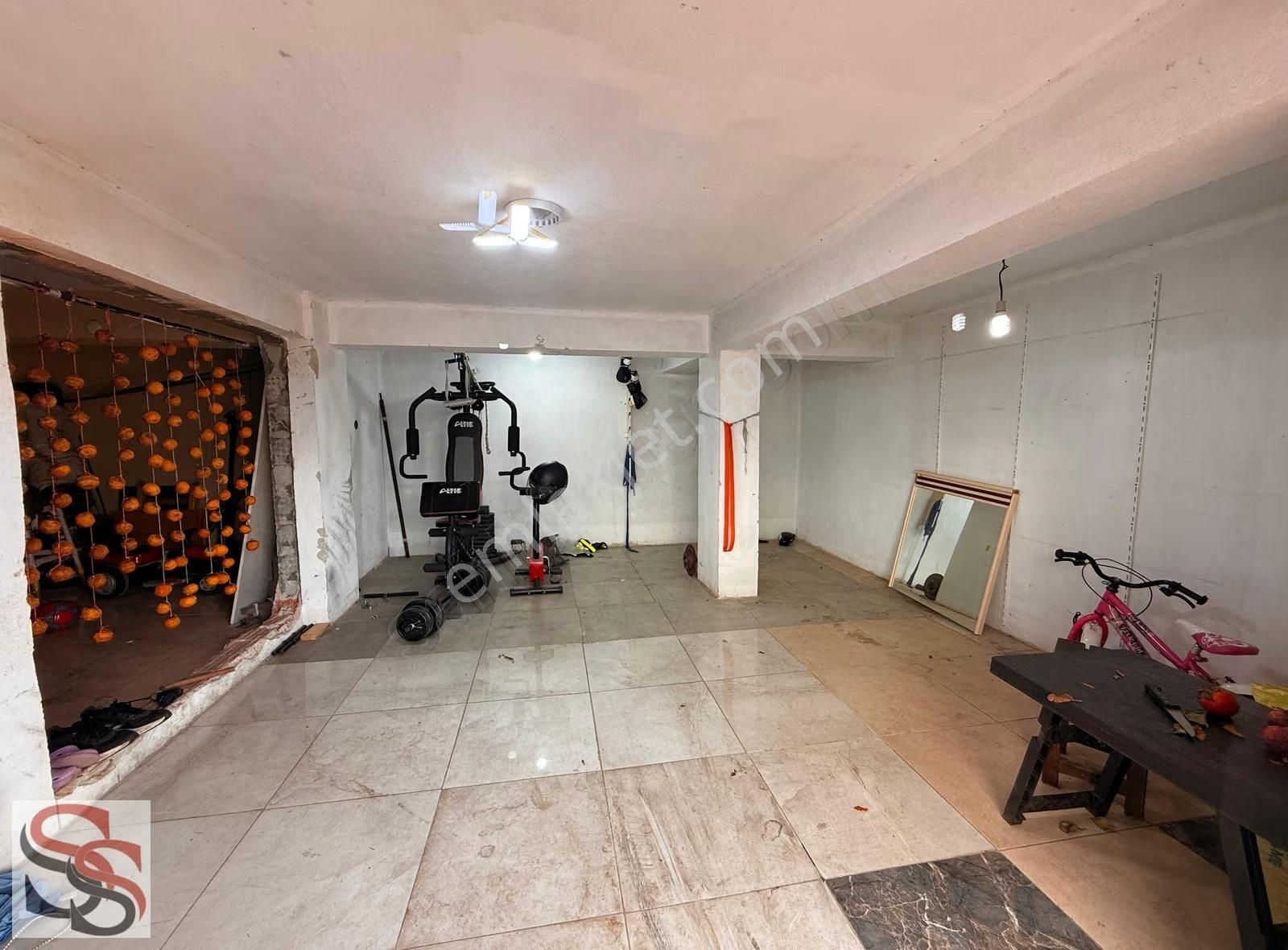 Şen Evler Sitesinde Garajlı Kilerli 3+1 Daire - Görsel 4