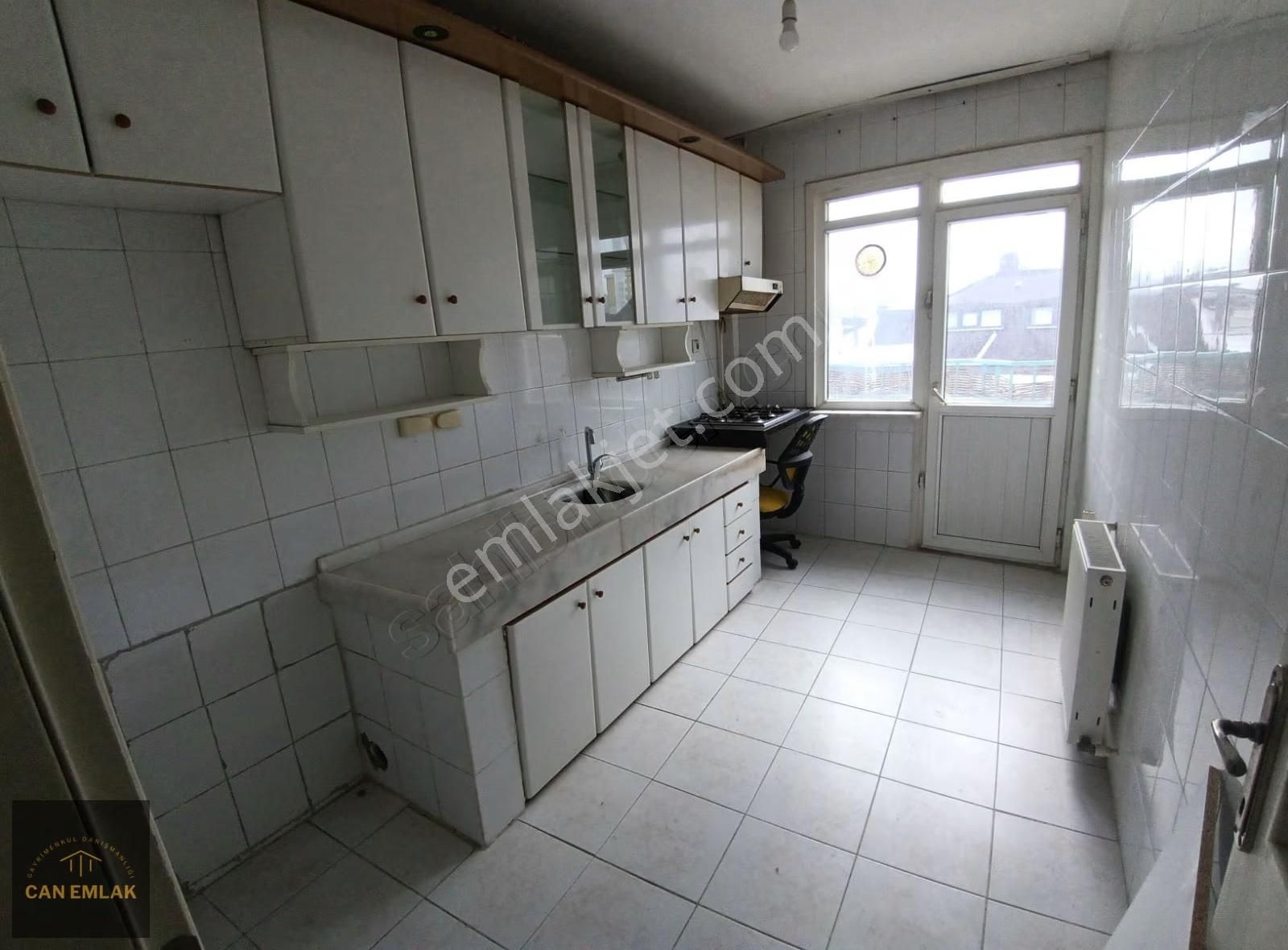Can Emlaktan Manzaralı - Görsel 3