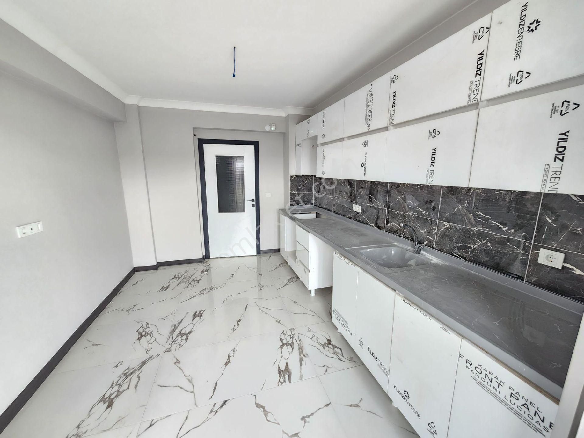 Karapürcekte 5. Kat Konumunda 1. Kat 3+1 Satılık Sıfır Dairee - Görsel 12