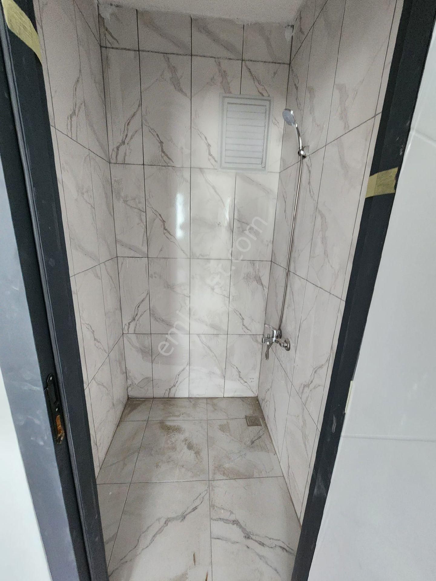 Karapürcekte 5. Kat Konumunda 1. Kat 3+1 Satılık Sıfır Dairee - Görsel 23