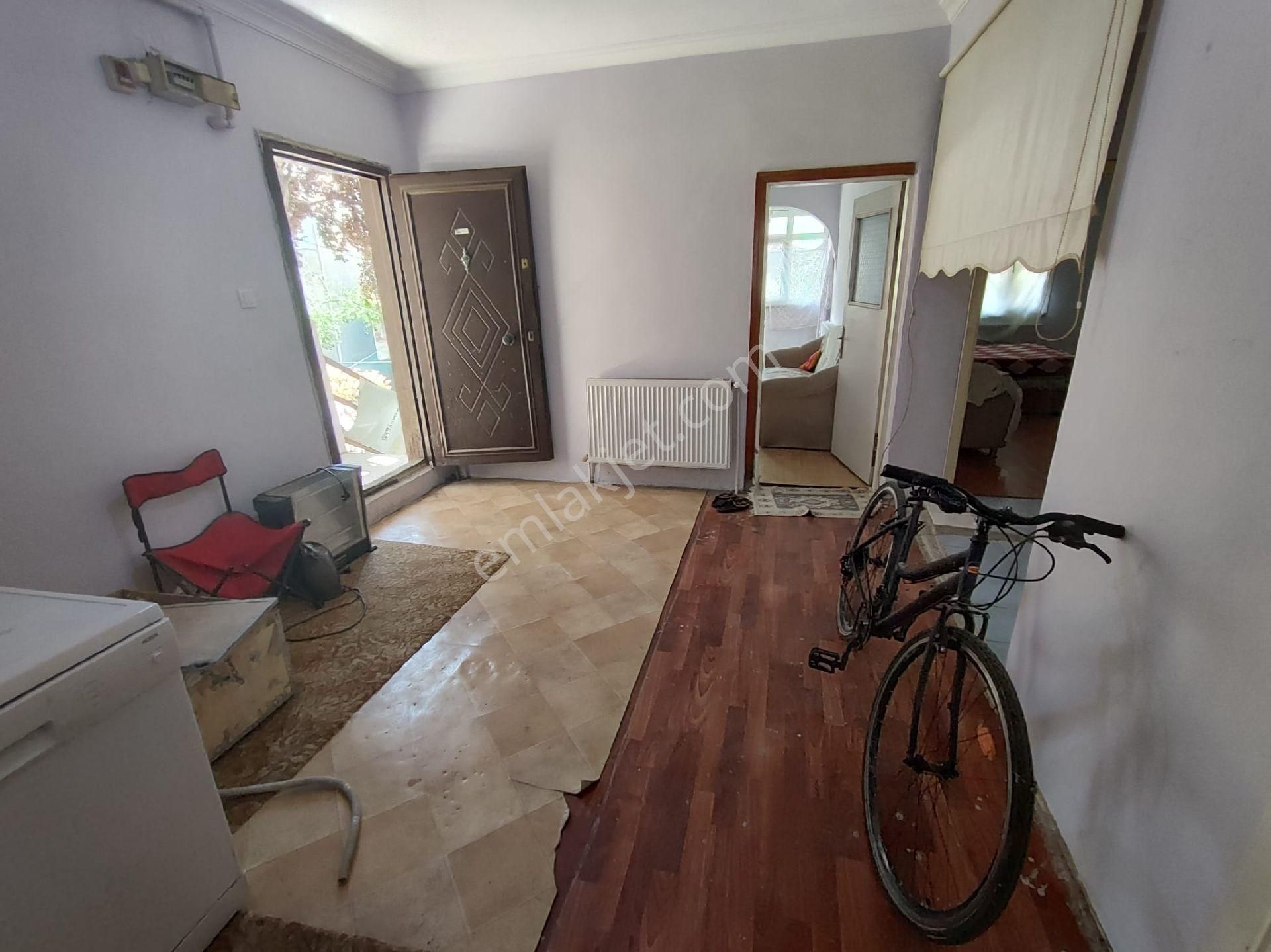 Pendik Orhangazi Mah Kısmen Eşyalı Geniş 3+1 - Görsel 9