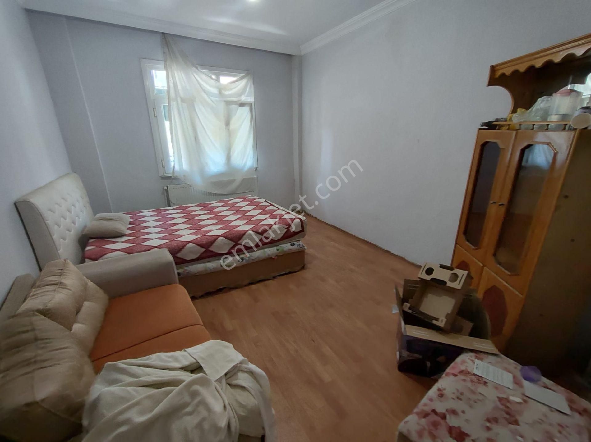 Pendik Orhangazi Mah Kısmen Eşyalı Geniş 3+1 - Görsel 4