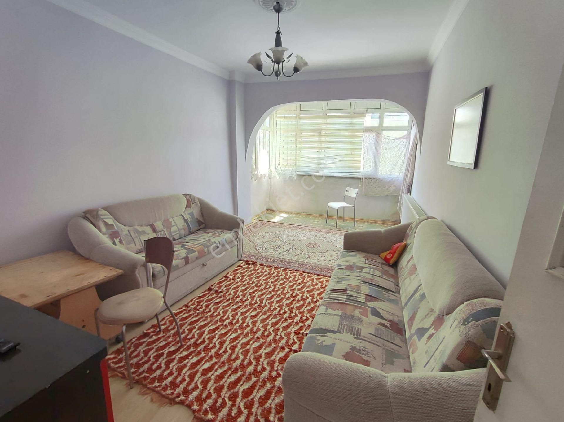 Pendik Orhangazi Mah Kısmen Eşyalı Geniş 3+1