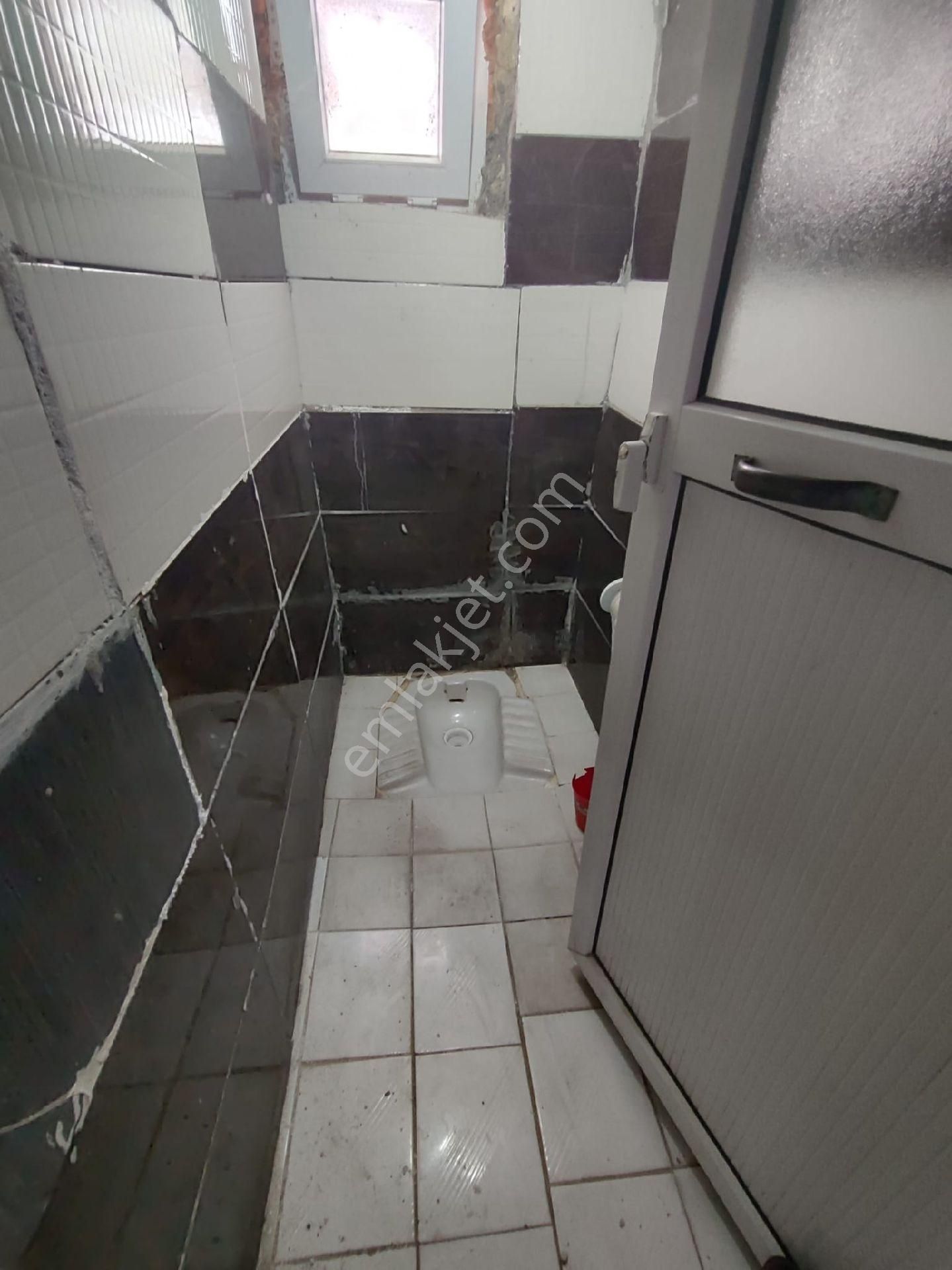 Pendik Orhangazi Mah Kısmen Eşyalı Geniş 3+1 - Görsel 5