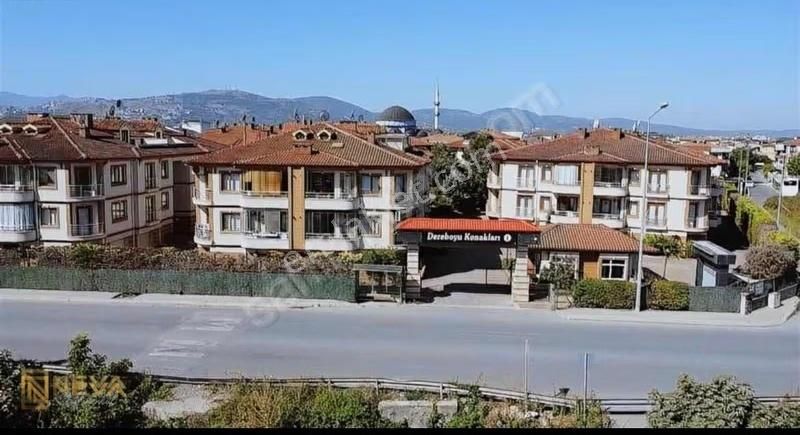 Serdivan Yazlık Dereboyu Konaklarında Satılık 3+1 Daire