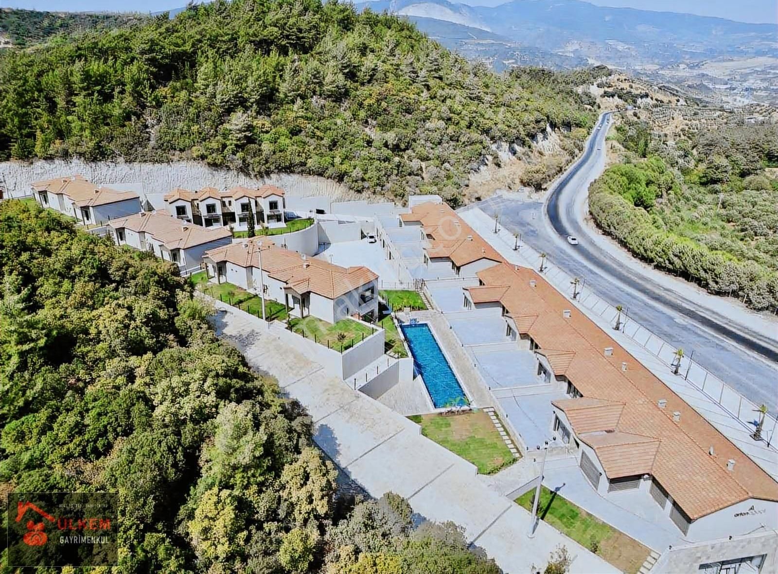 Tek Katlı Doğa Manzaralı 2+1 -3+1 Seçenekli Havuzlu Sit Daireler - Görsel 15