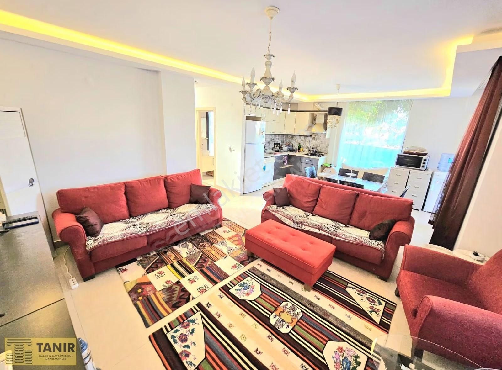 Kusadası Karaova Mevkiinde Deniz Manzaralı 3+1 Villa - Görsel 16