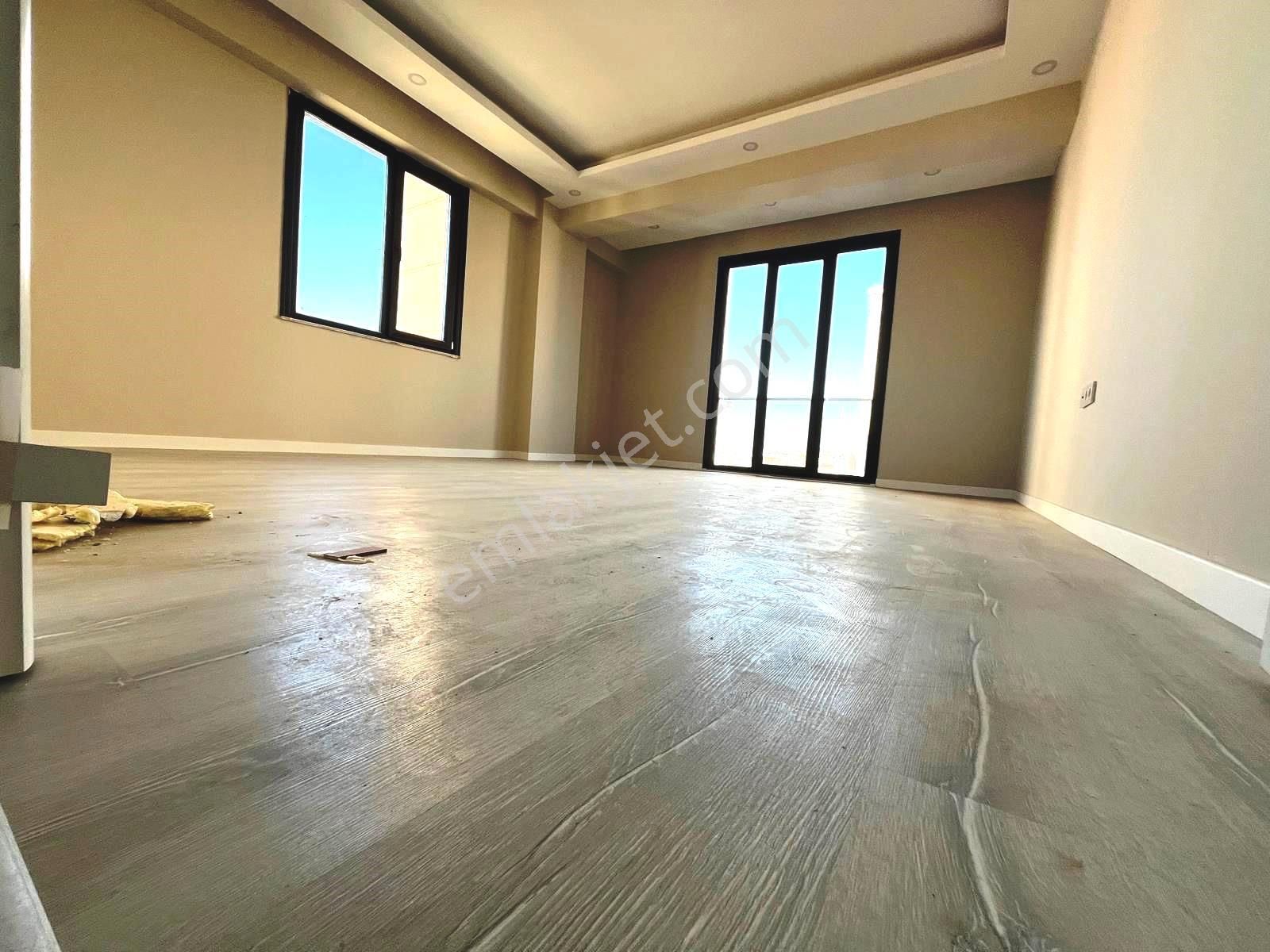 Satılık Daire Pendik Esenyalı Mahallesi