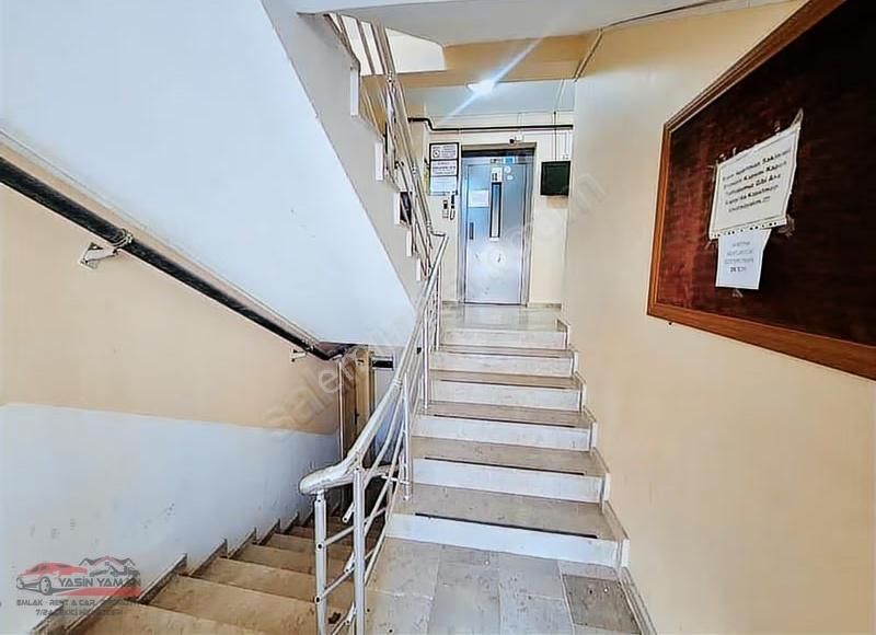 Yaman'dan Bolvadin Şehitler Cad. Üzerinde Satılık 3+1 Daire - Görsel 20