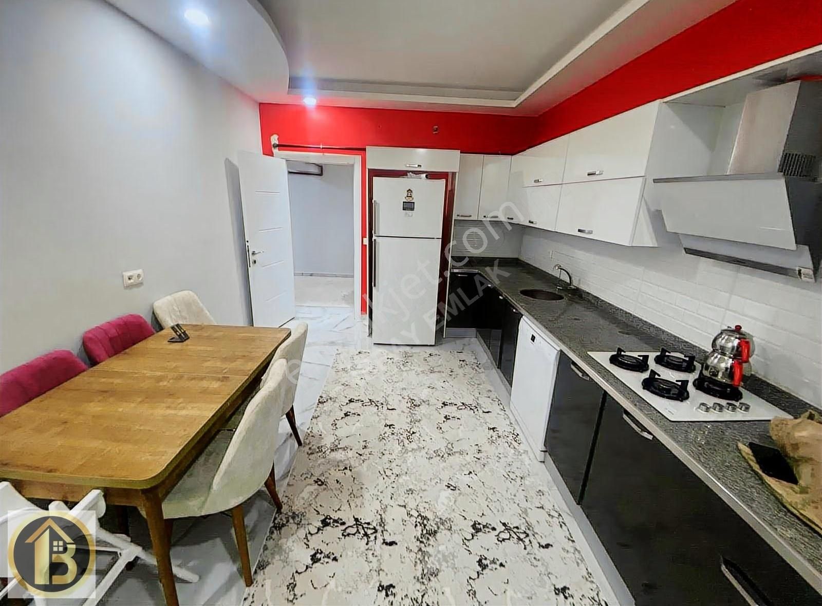 Park Vadide En Güzel Cephe Güney Doğu Cephesi Fırsat 3+1 Daire - Görsel 3