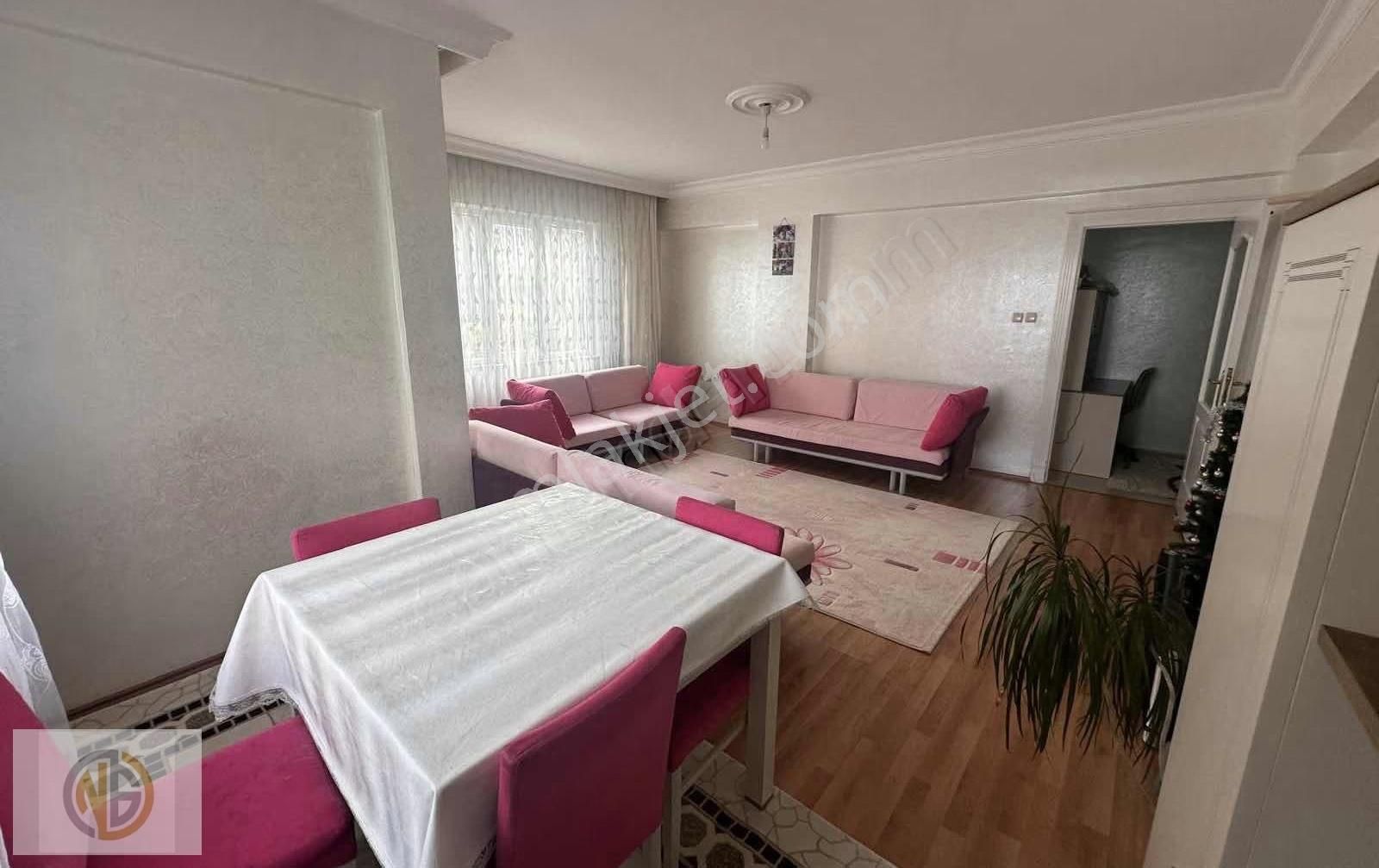 Nuray Gayrimenkulden Güvenevlerde Satılık Bakımlı 3+1 Daire - Görsel 11