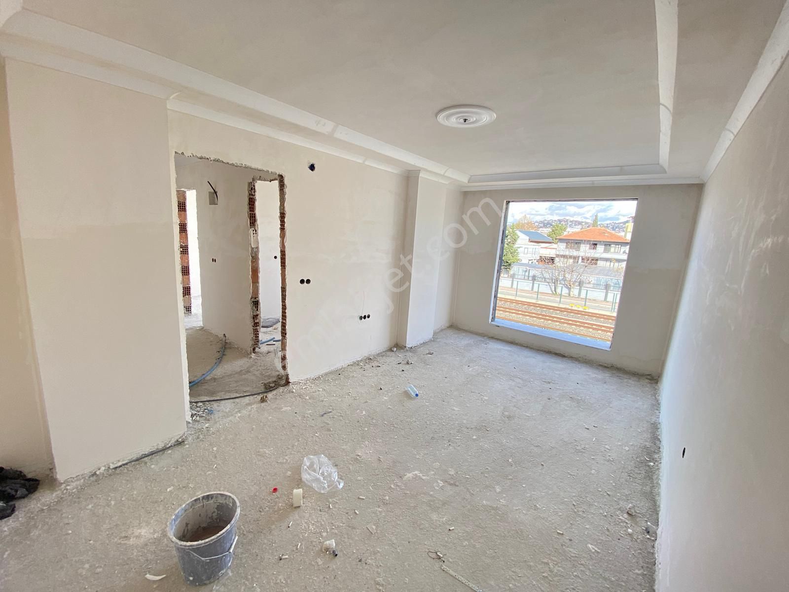 Sırasöğütler Mah. Satılık 2+1 Ara Kat Asansörlü Marmara'ya Yakın - Görsel 2