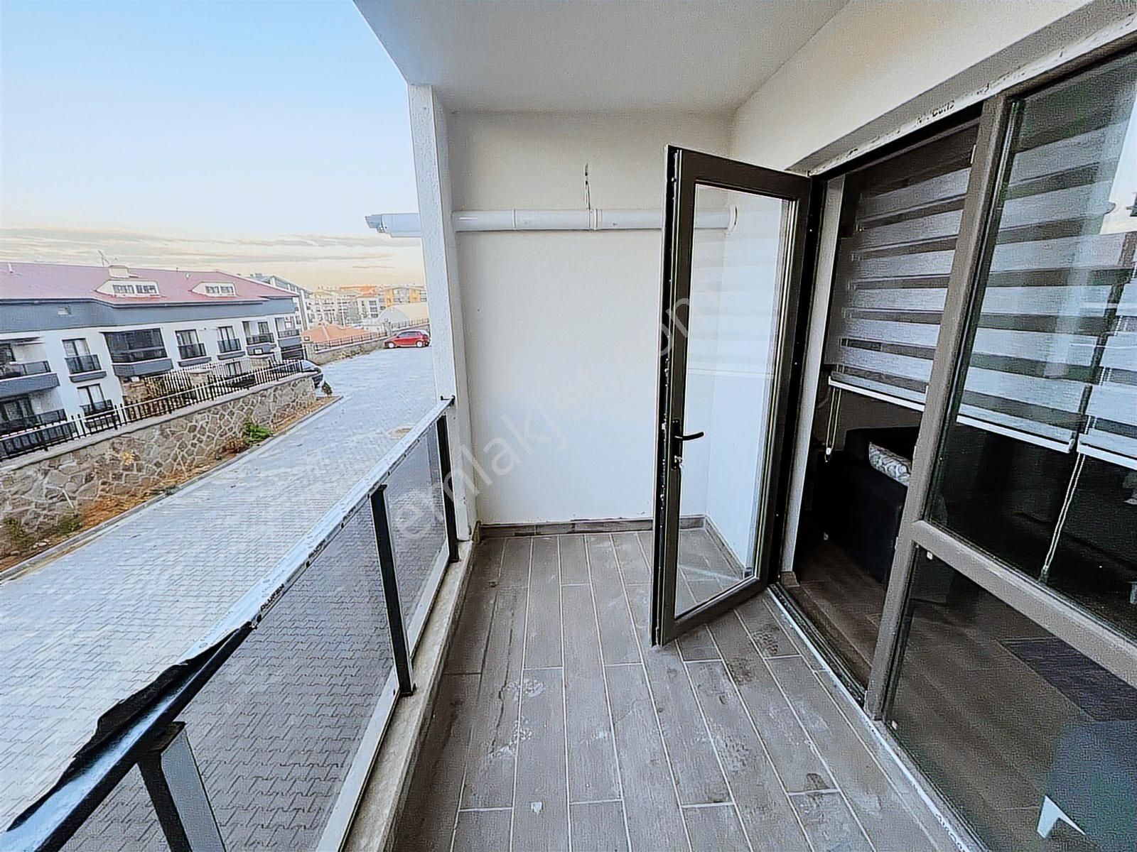 İncek Emlak'tan Sıfır Eşyalı Manzaralı Geniş 1+1 Kiralık - Görsel 23