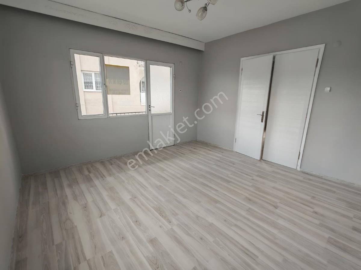 Turyap Bornova Doğanlarda Afad Yakını Doğalgazlı 3+1kiralık Daire - Görsel 6