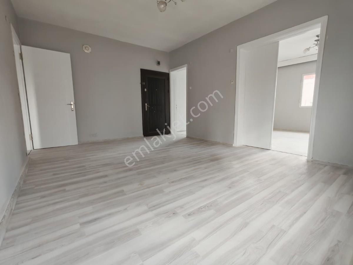 Turyap Bornova Doğanlarda Afad Yakını Doğalgazlı 3+1kiralık Daire