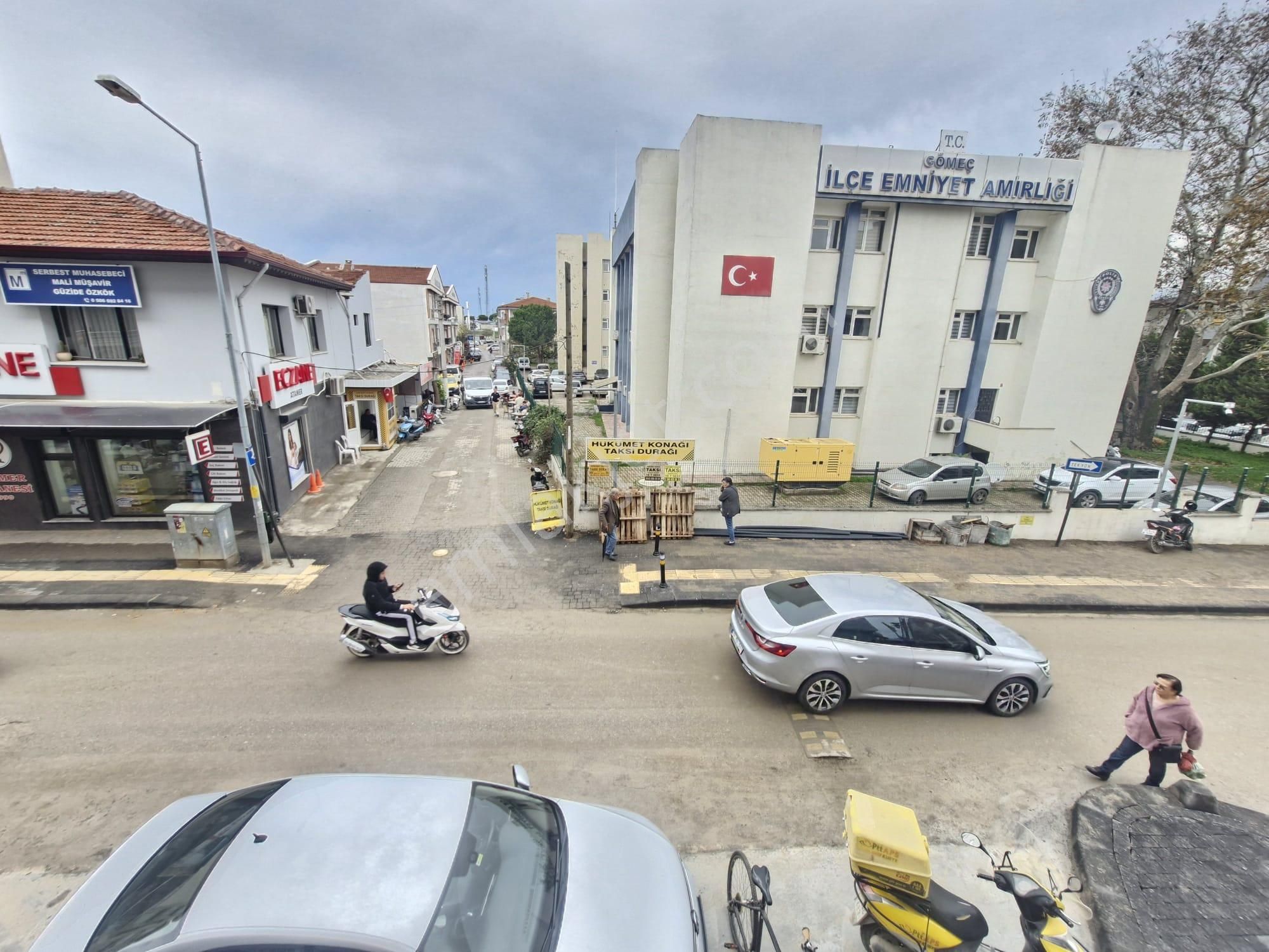 Çarşı Merkezinde Hazır Masrafsız Satılık 135 M2 İş Yeri - Görsel 21