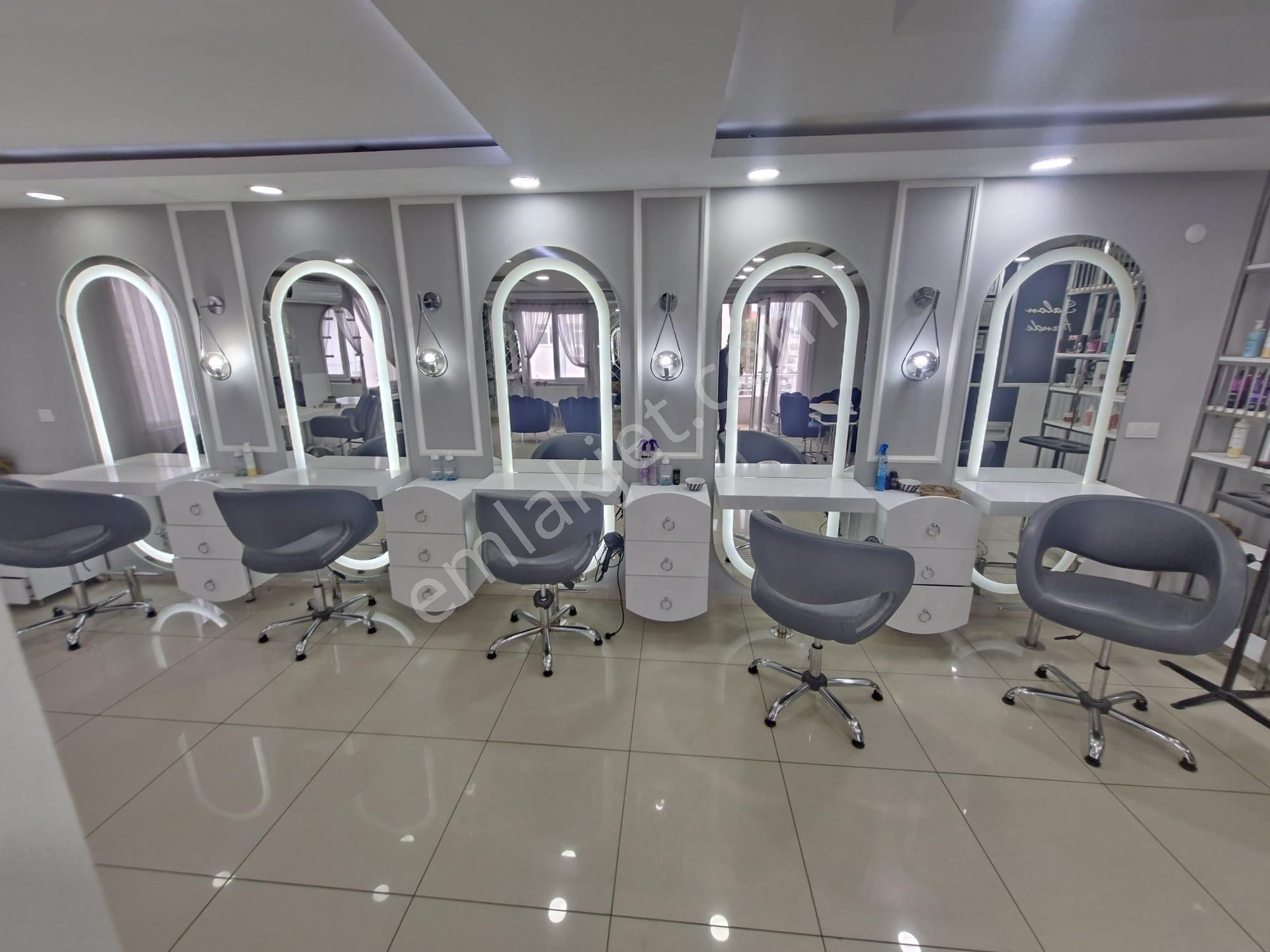 Çarşı Merkezinde Hazır Masrafsız Satılık 135 M2 İş Yeri - Görsel 2