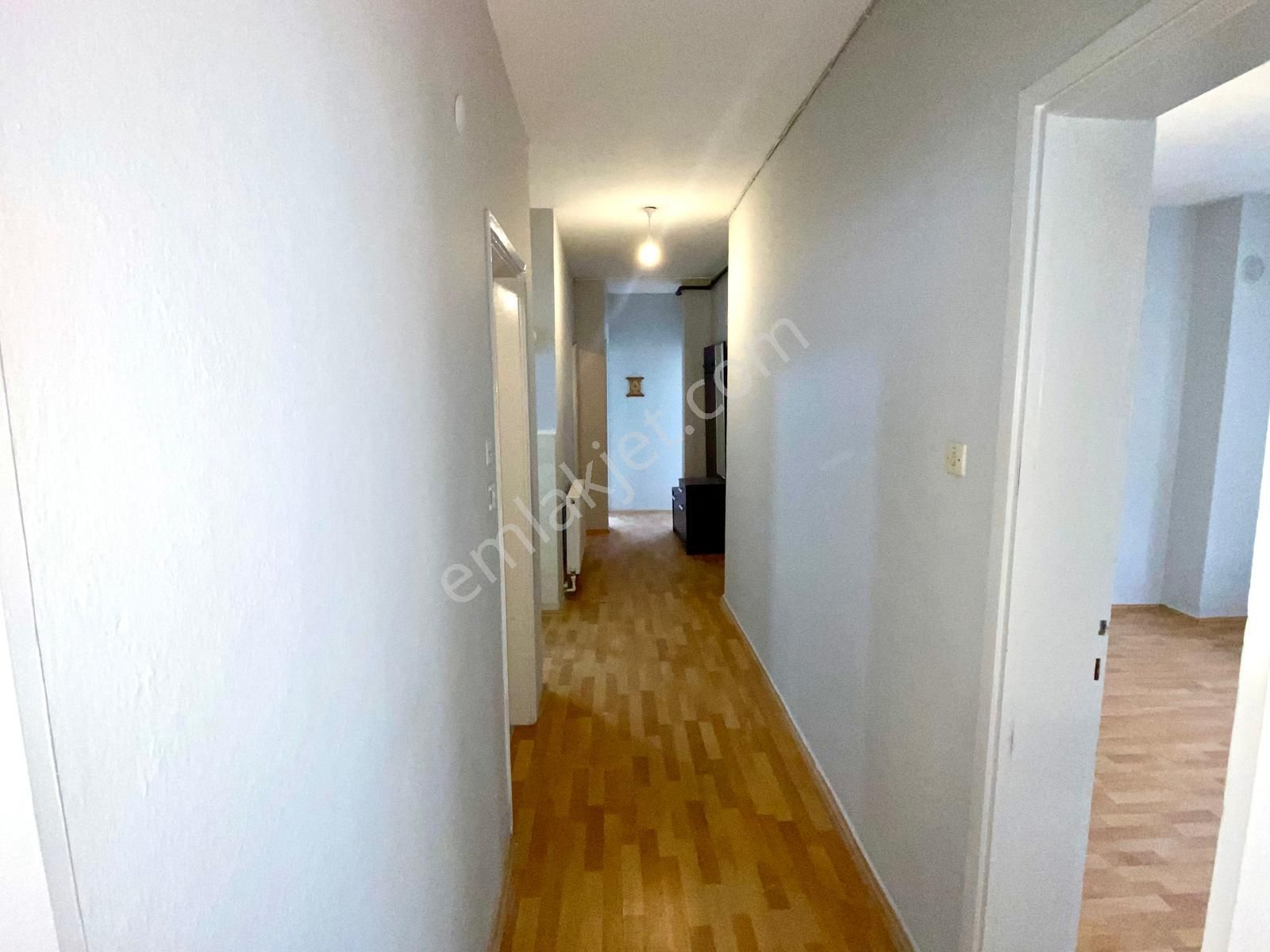 Arga'dan Buca Çevik Bir Meydan Yakını Ara Kat 3+1 Kiralık Daire. - Görsel 30
