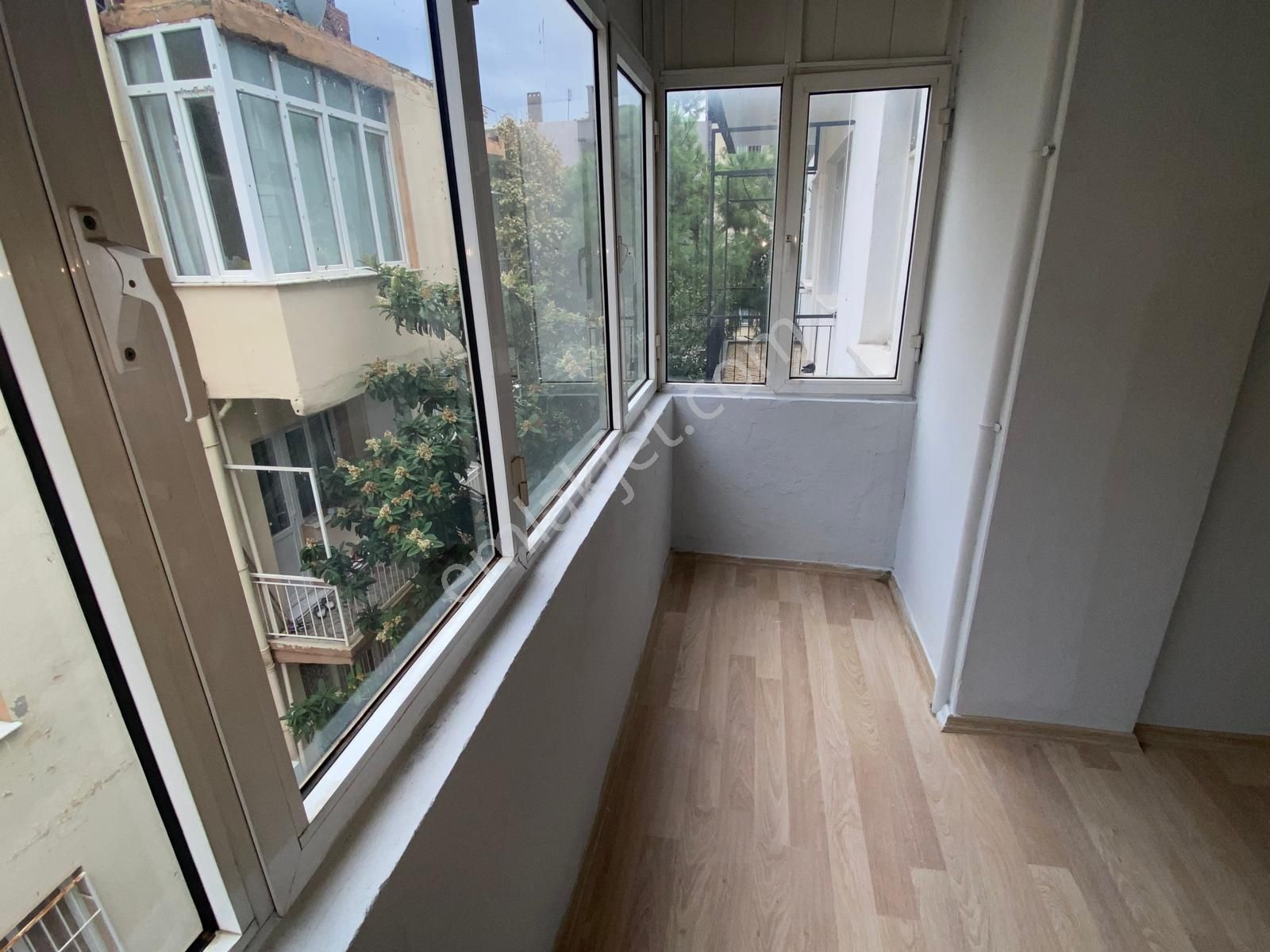 Arga'dan Buca Çevik Bir Meydan Yakını Ara Kat 3+1 Kiralık Daire. - Görsel 23