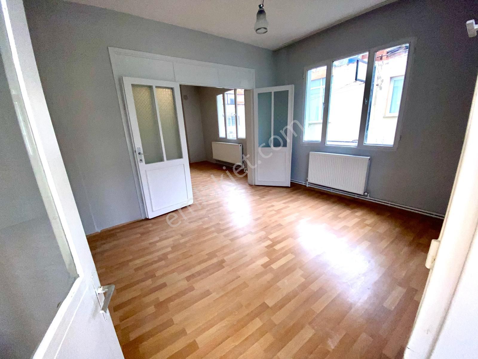 Arga'dan Buca Çevik Bir Meydan Yakını Ara Kat 3+1 Kiralık Daire. - Görsel 14