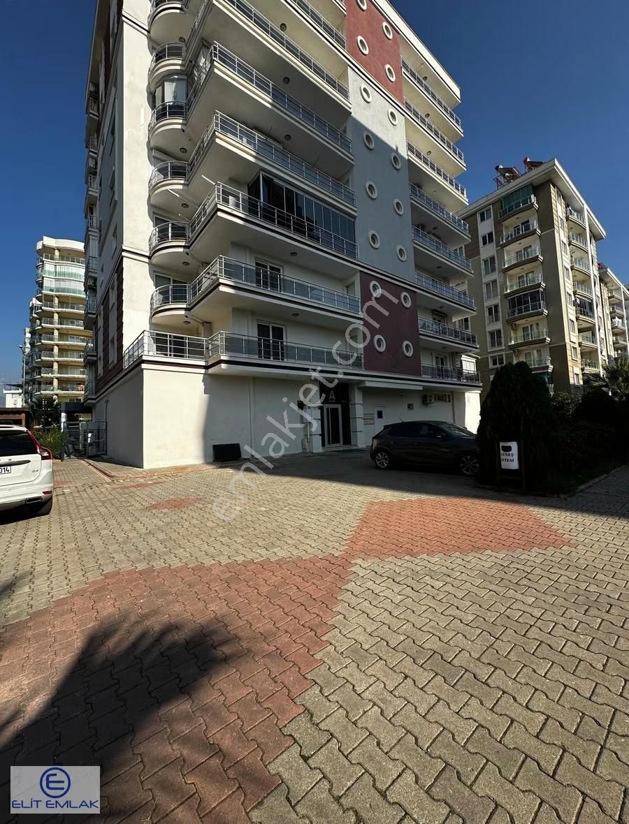 Elit Emlak'tan Mimar Sinanda Site İçi 3+1 Kiralık Daire