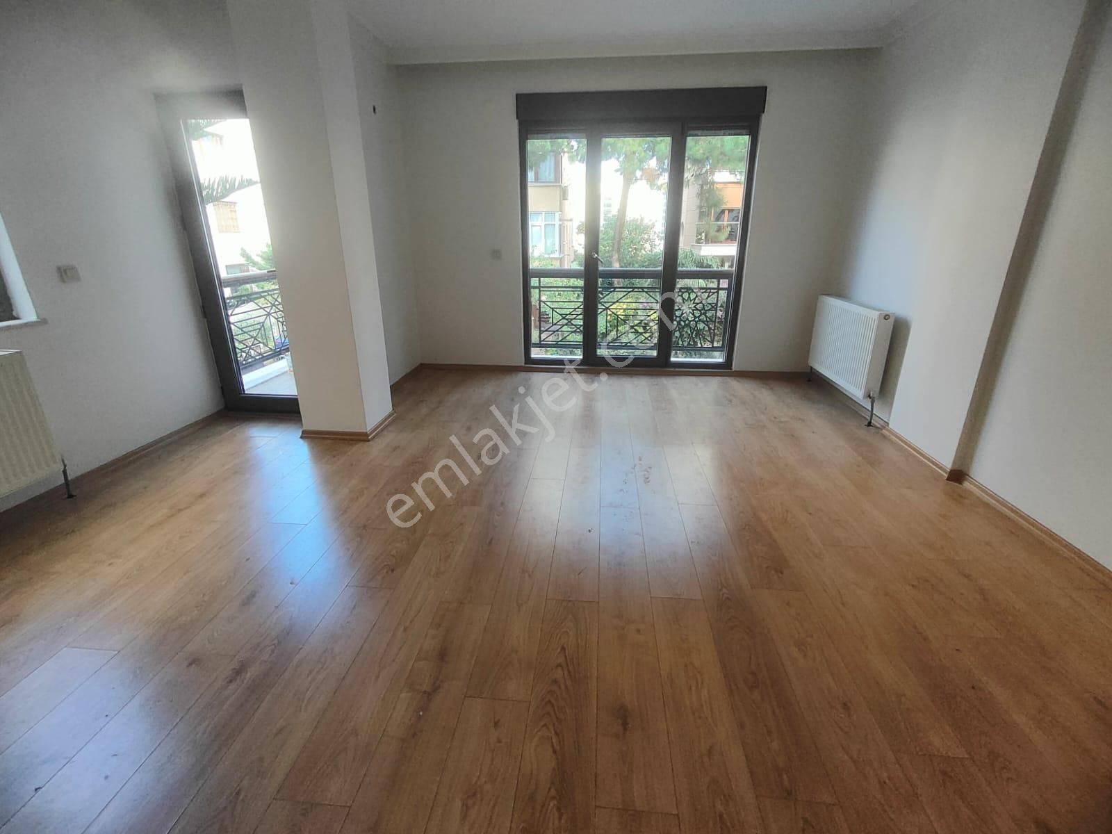 Emlak Dünyasından Yalı Mahallesinde Sahil Marmaray 3 Dk Mesafede - Görsel 9