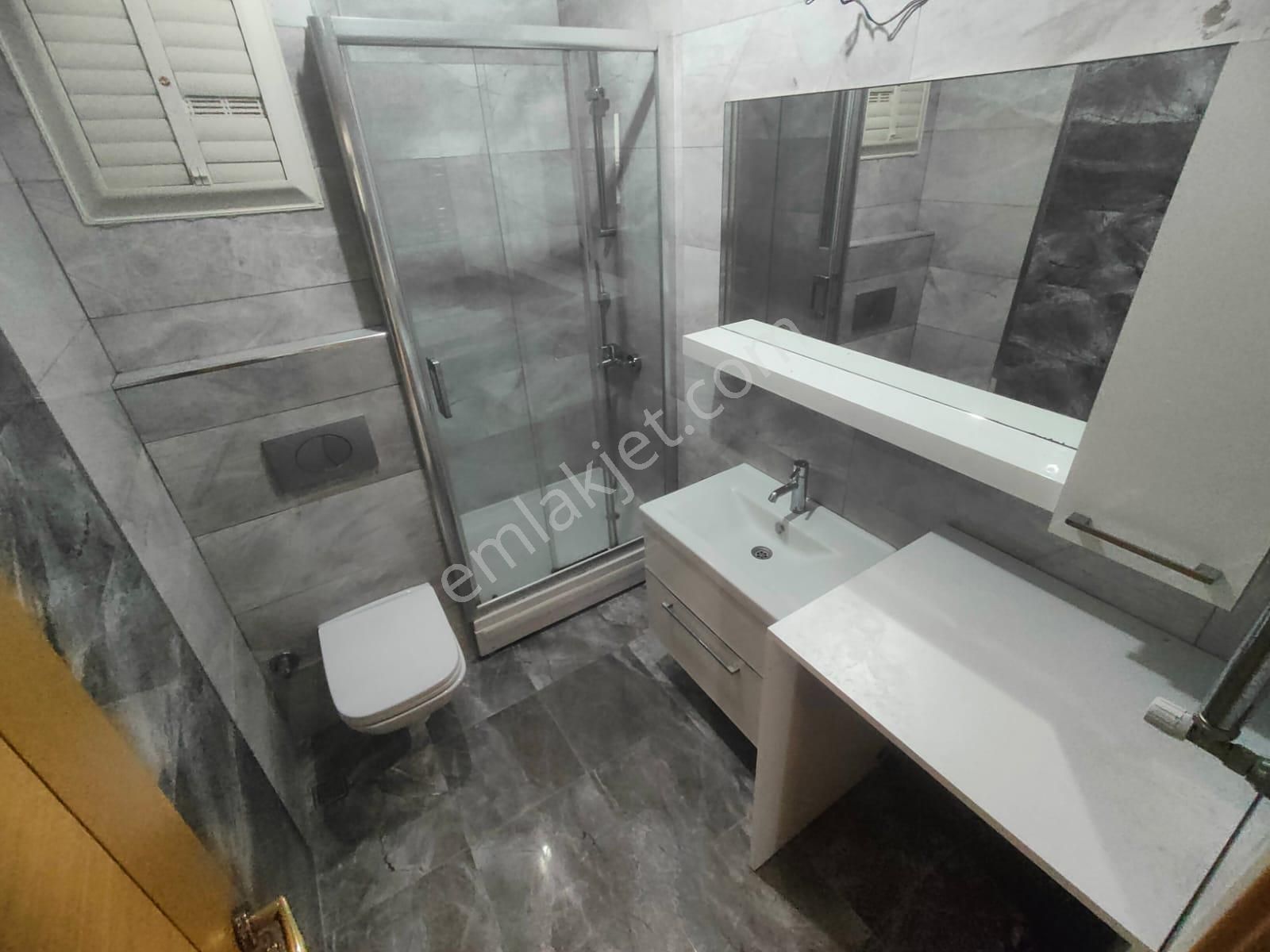 Emlak Dünyasından Yalı Mahallesinde Sahil Marmaray 3 Dk Mesafede - Görsel 20