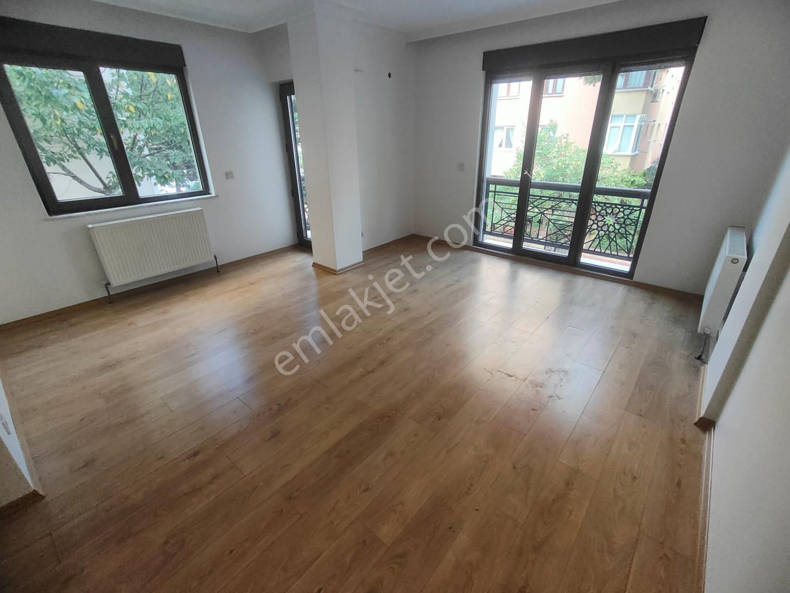 Emlak Dünyasından Yalı Mahallesinde Sahil Marmaray 3 Dk Mesafede - Görsel 8