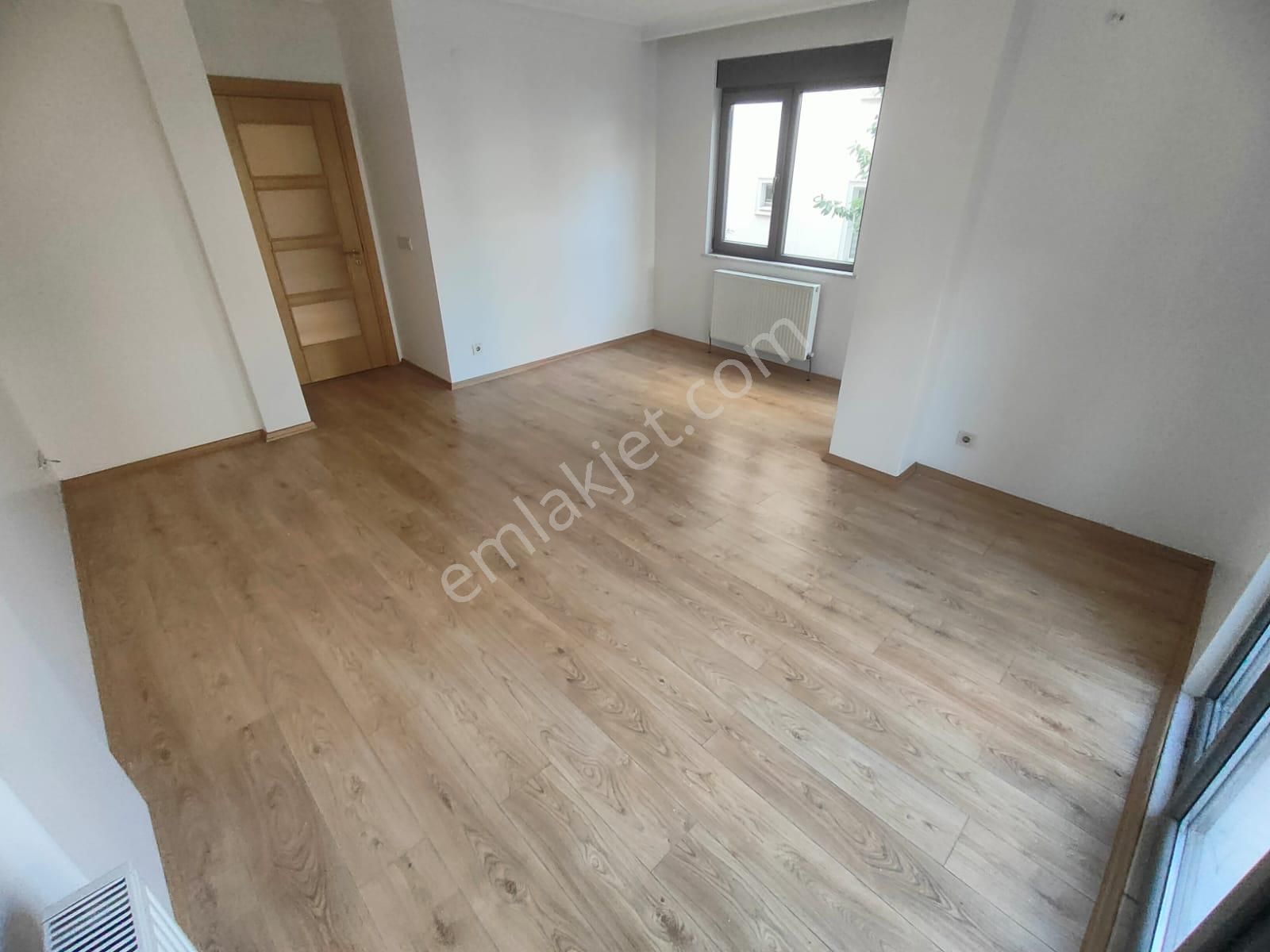 Emlak Dünyasından Yalı Mahallesinde Sahil Marmaray 3 Dk Mesafede - Görsel 11